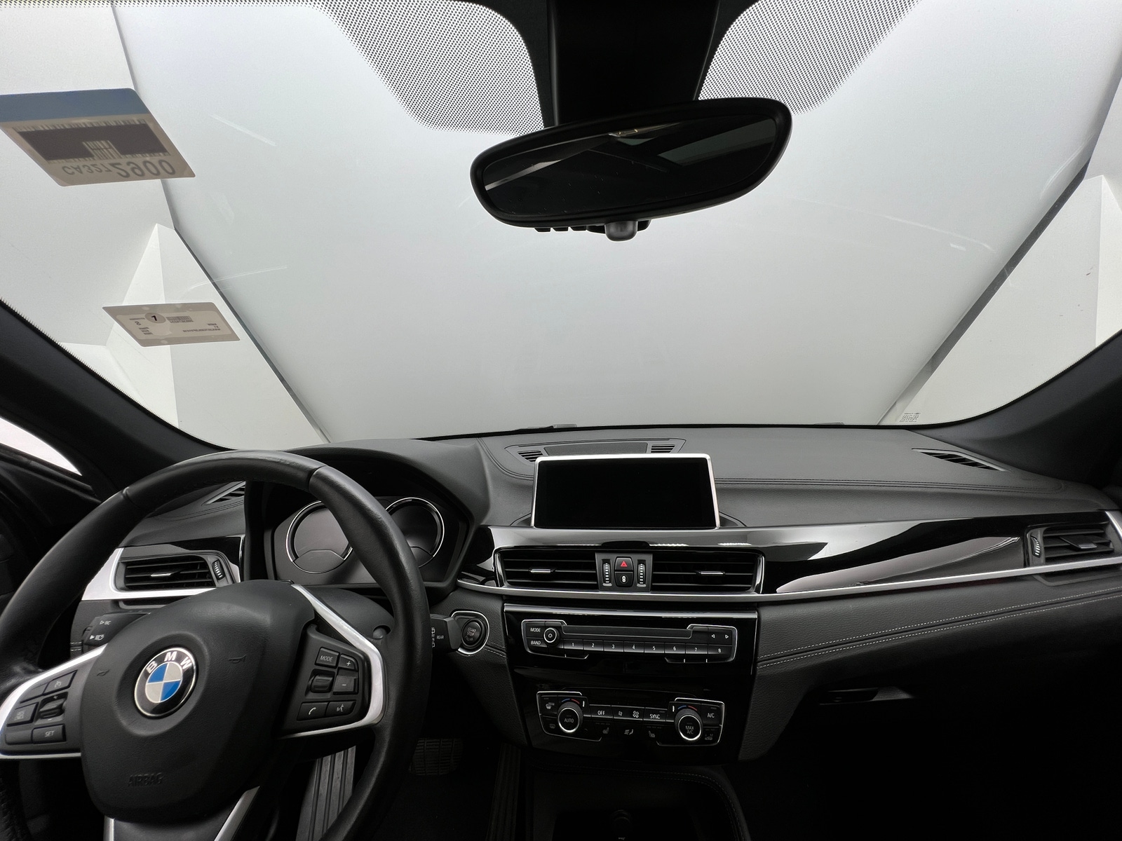 Thumbnail: 2020 BMW X1 - 2