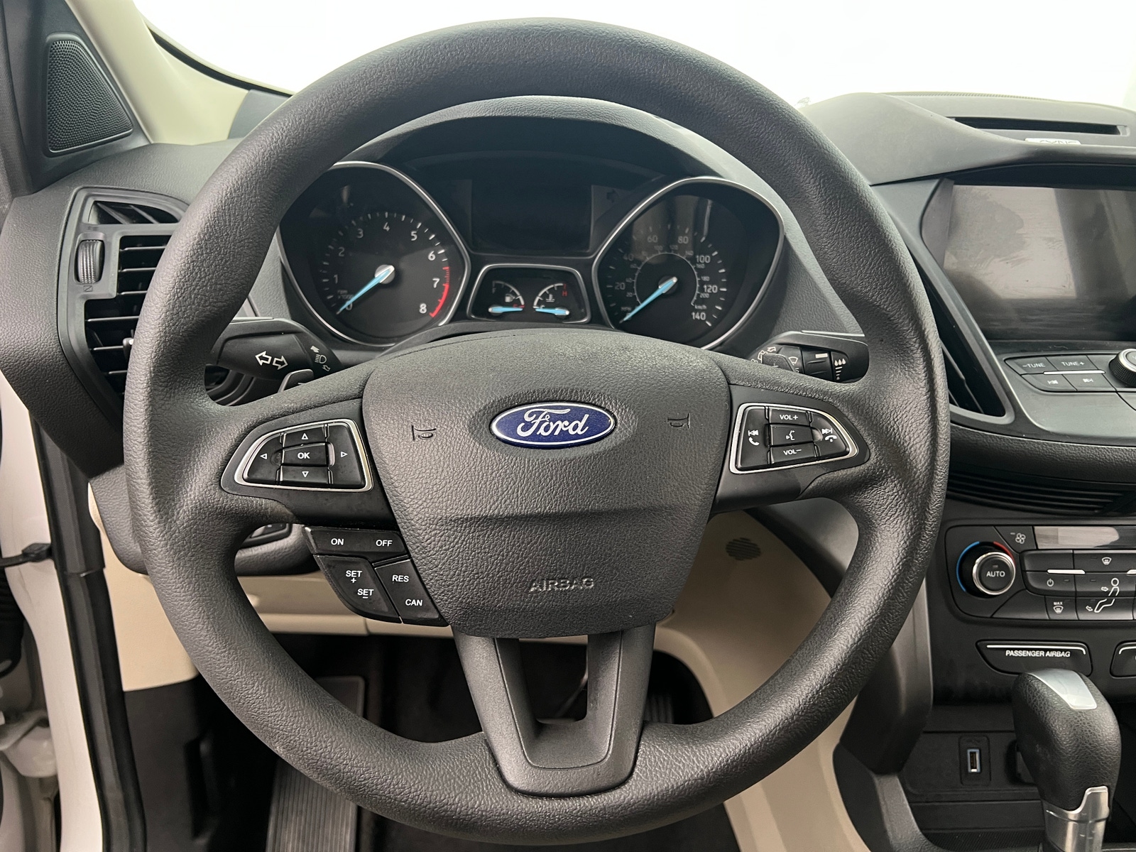 Thumbnail: 2017 Ford Escape - 5