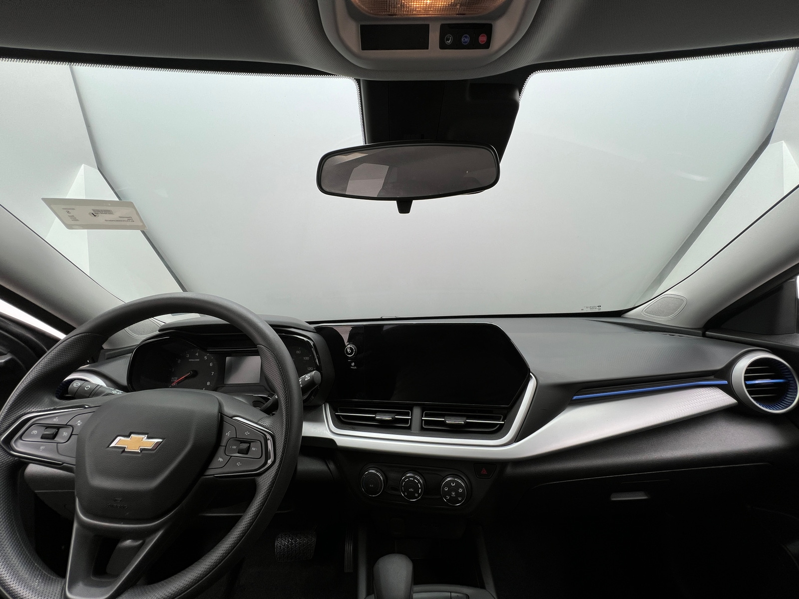 Thumbnail: 2024 Chevrolet Trax - 3