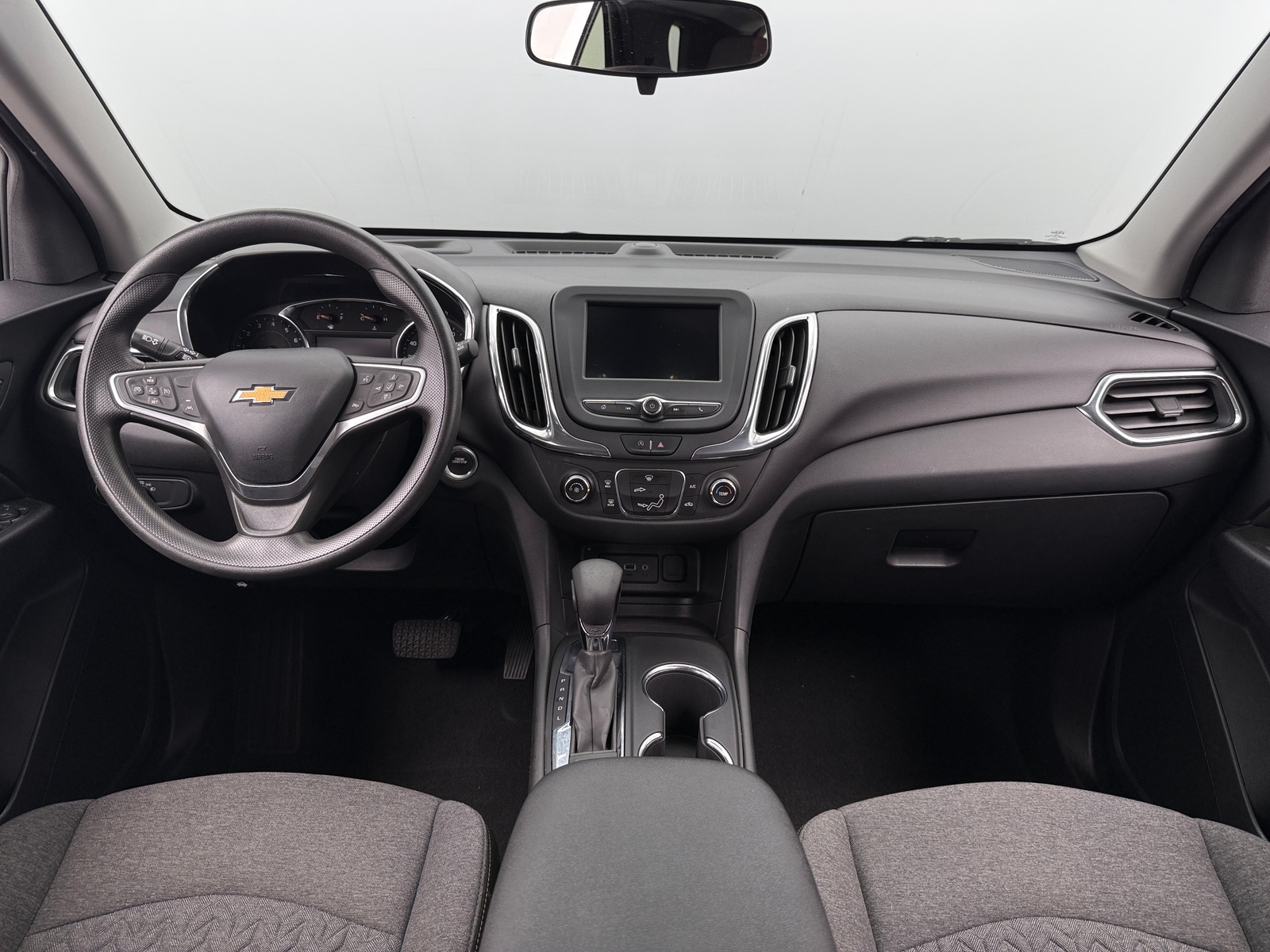 Thumbnail: 2023 Chevrolet Equinox - 3