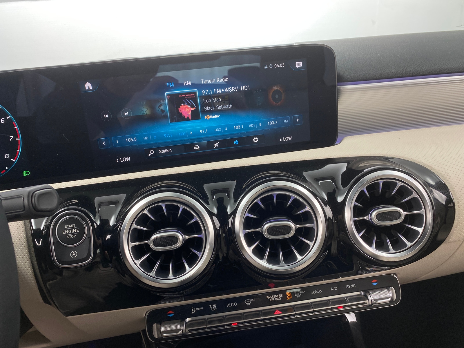 Thumbnail: 2021 Mercedes-Benz A-Class - 3