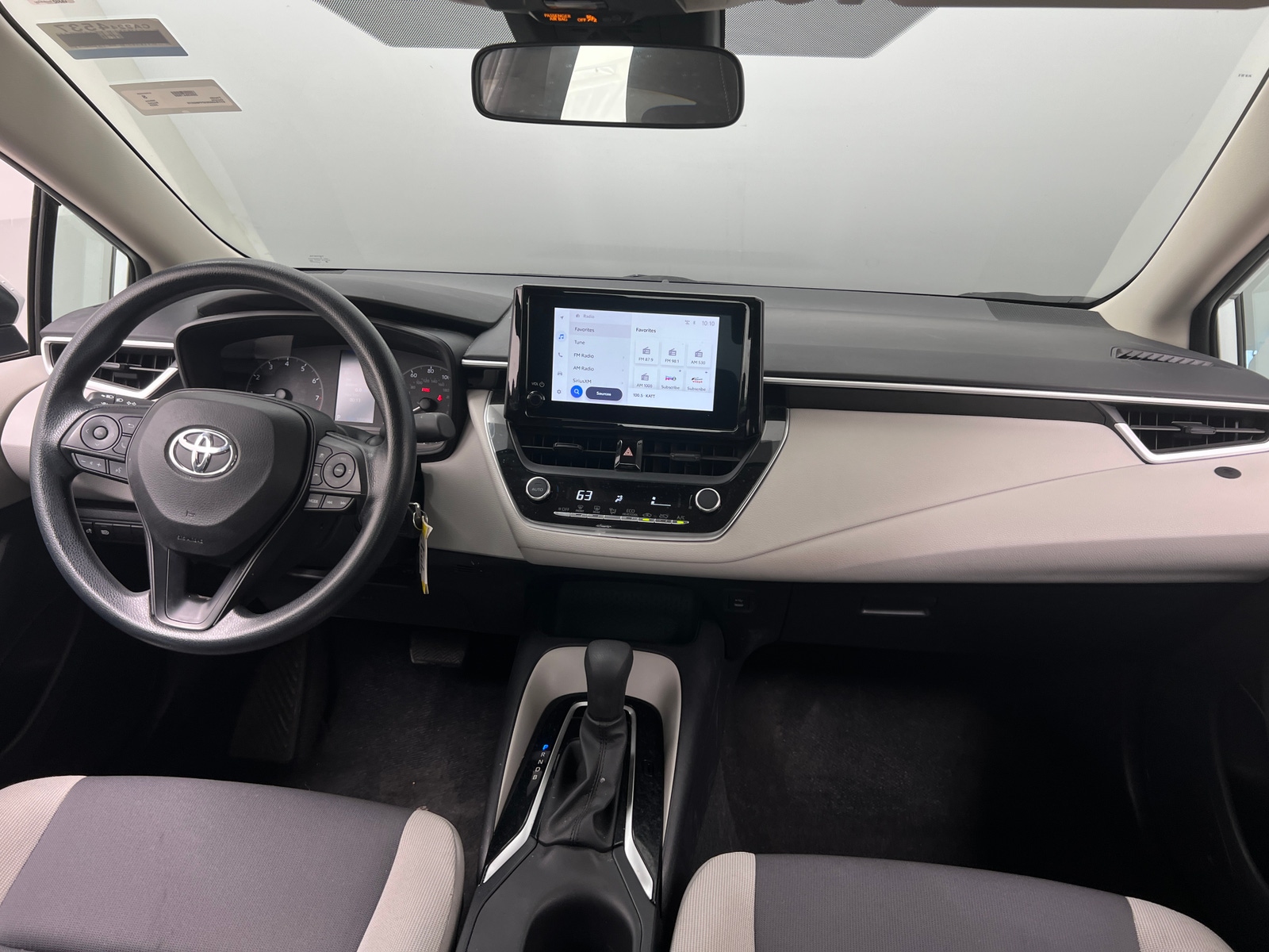 Thumbnail: 2023 Toyota Corolla - 3