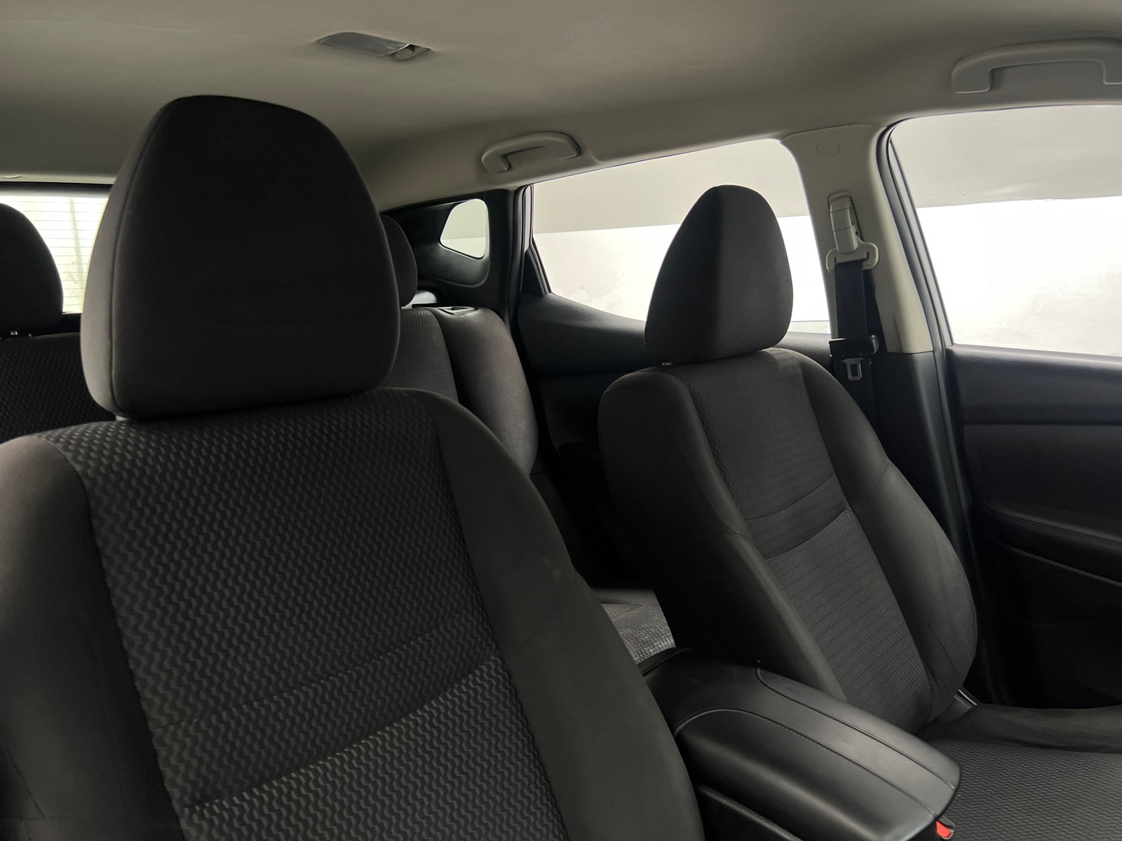 Thumbnail: 2019 Nissan Rogue Sport - 2