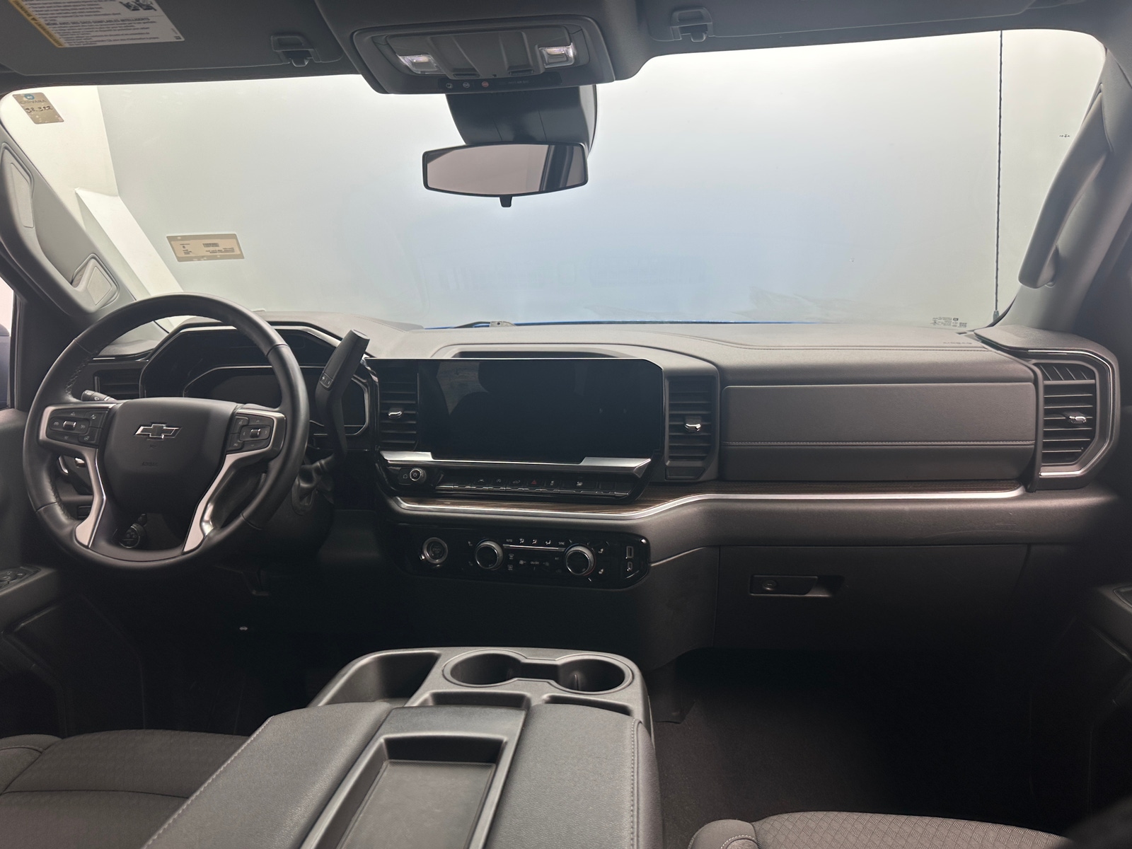 Thumbnail: 2023 Chevrolet Silverado 1500 - 3