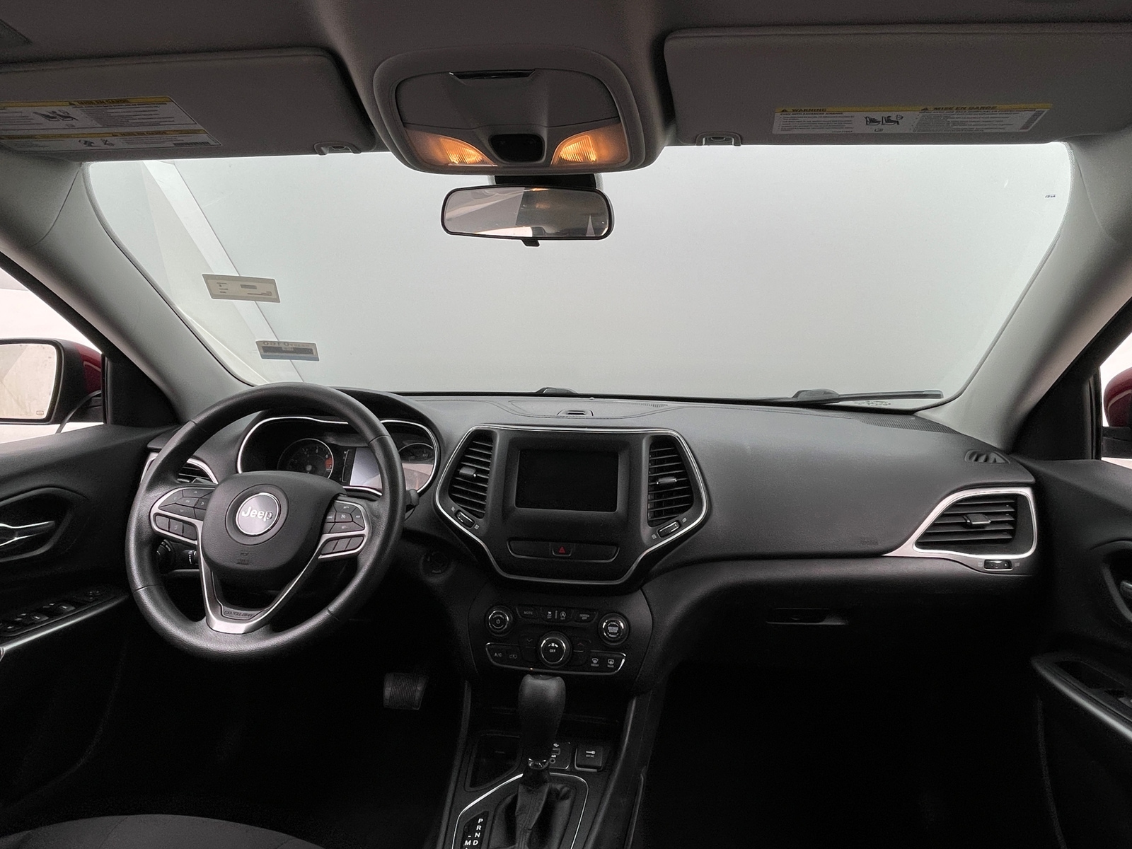 Thumbnail: 2019 Jeep Cherokee - 3