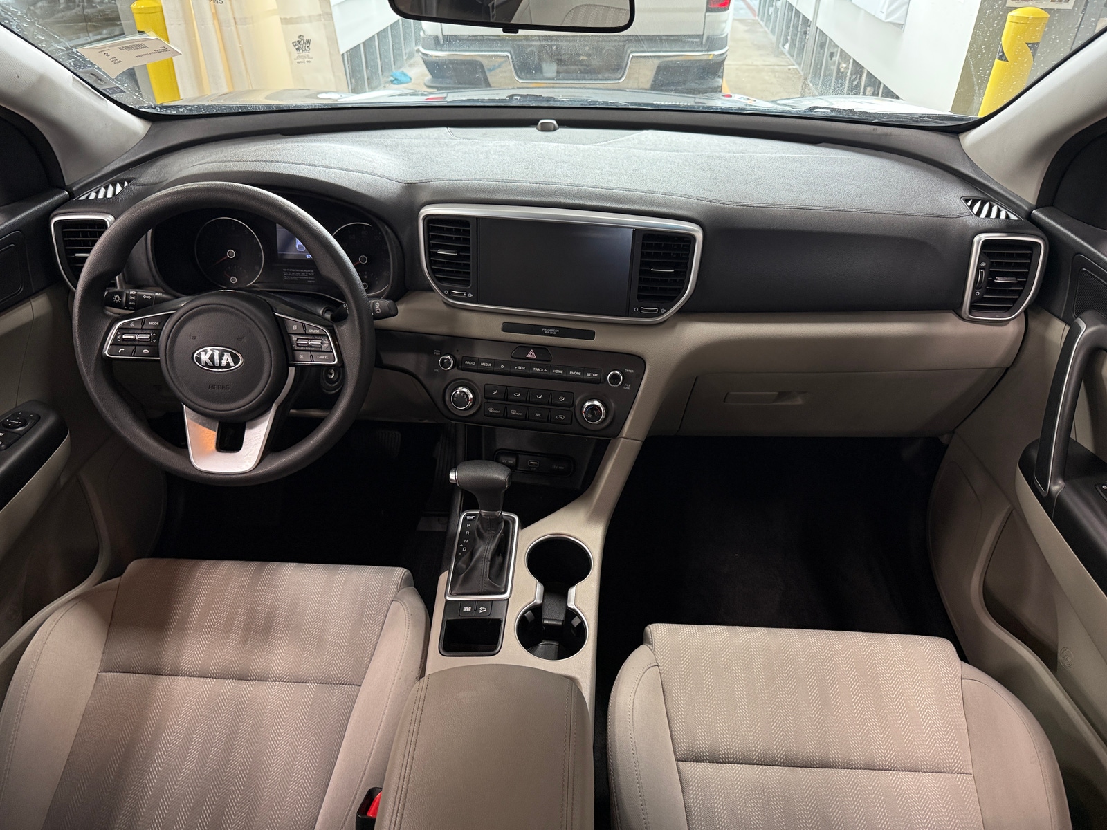 Thumbnail: 2020 Kia Sportage - 3