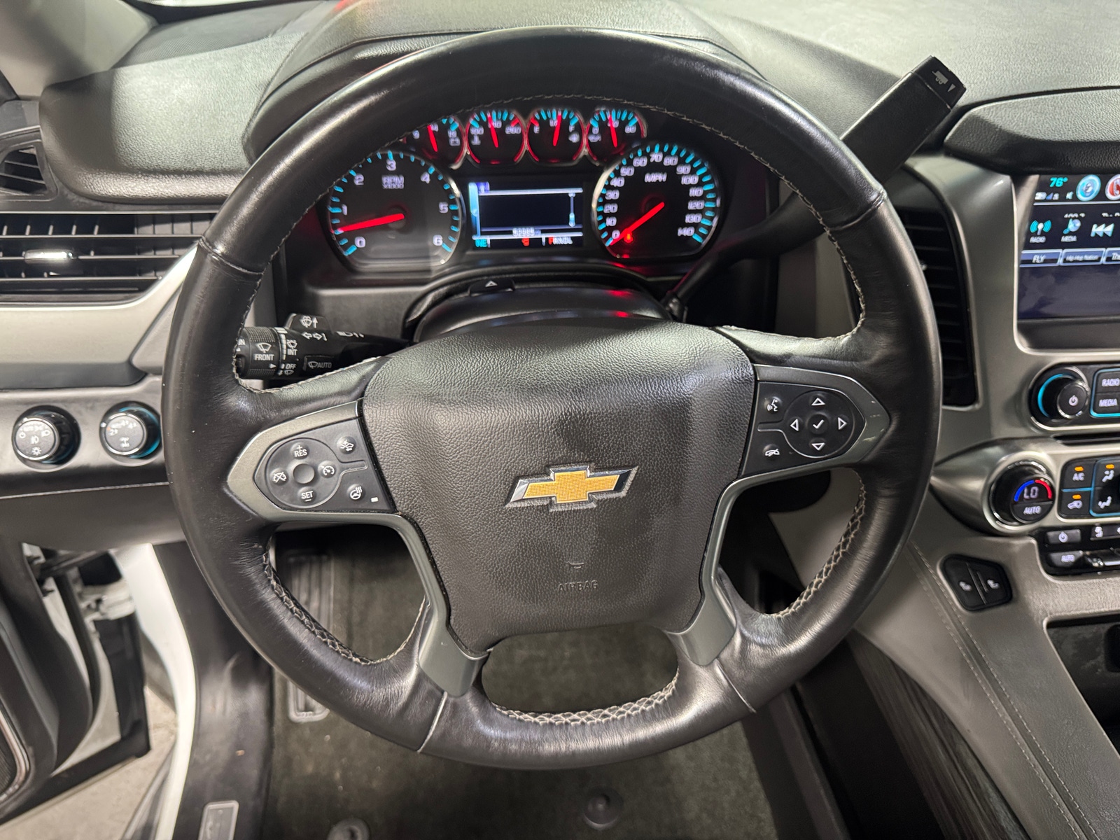 Thumbnail: 2018 Chevrolet Tahoe - 4