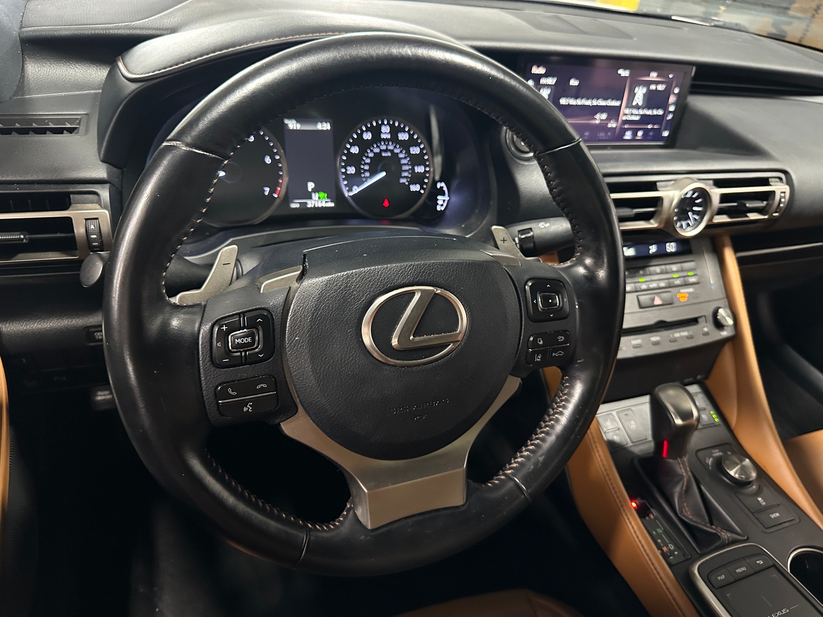 Thumbnail: 2020 Lexus RC - 3
