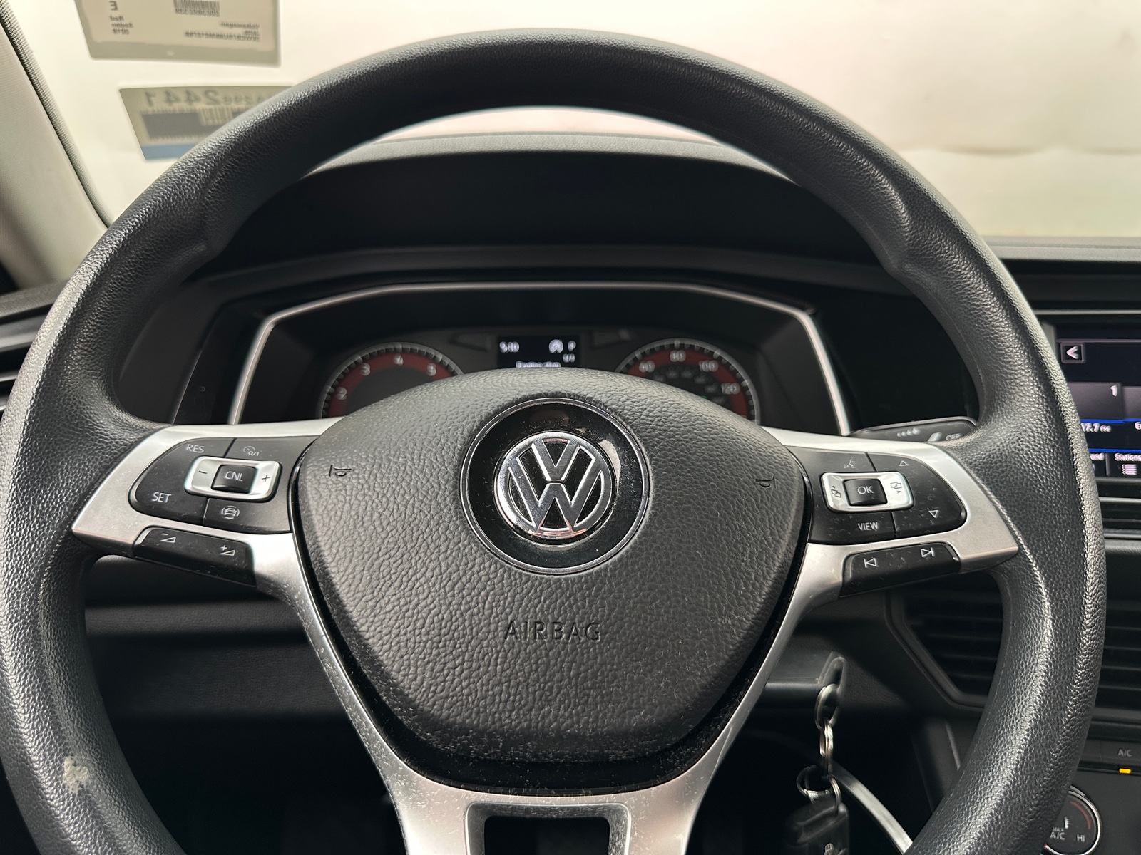Thumbnail: 2019 Volkswagen Jetta - 5