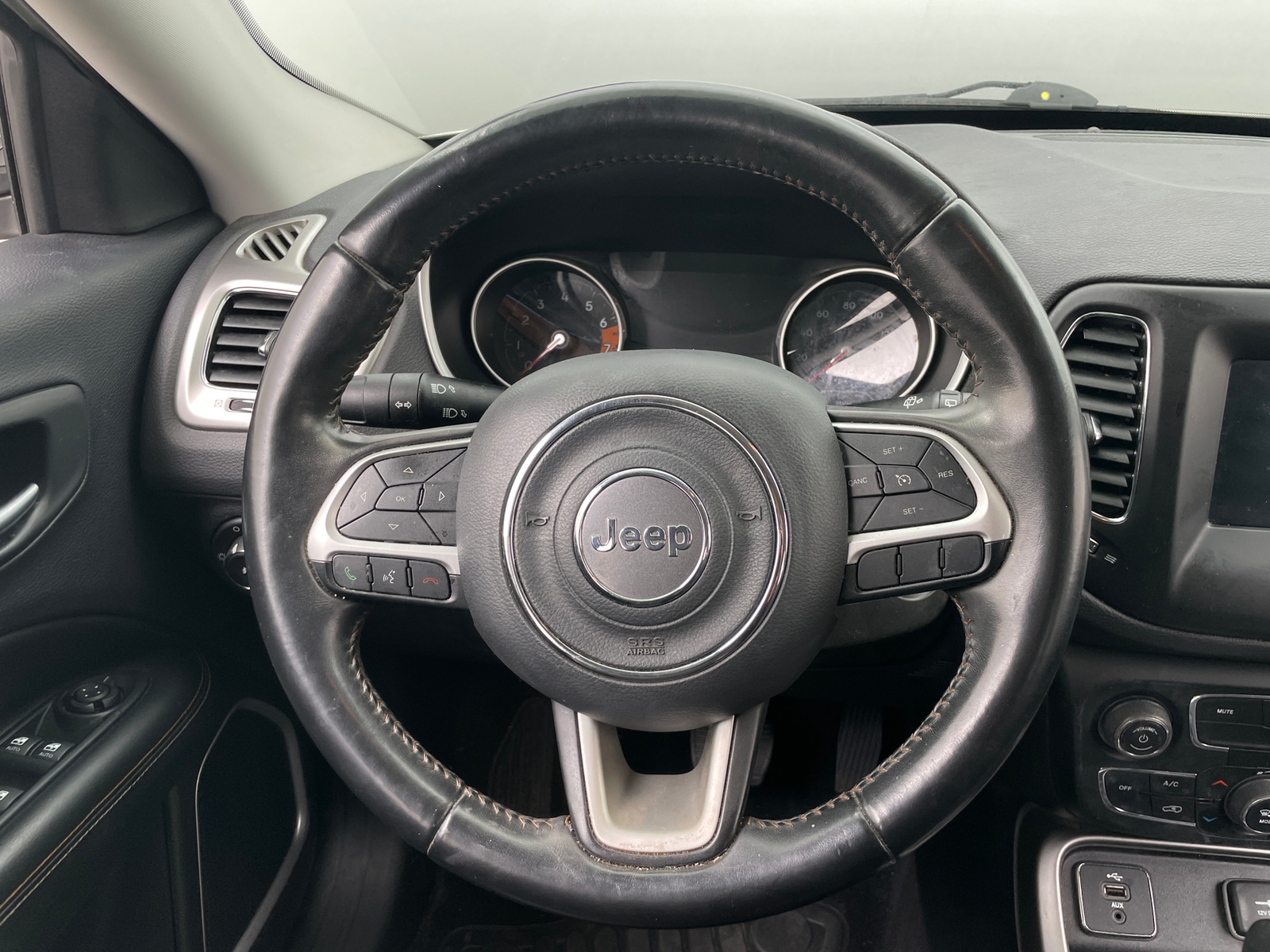 Thumbnail: 2018 Jeep Compass - 4