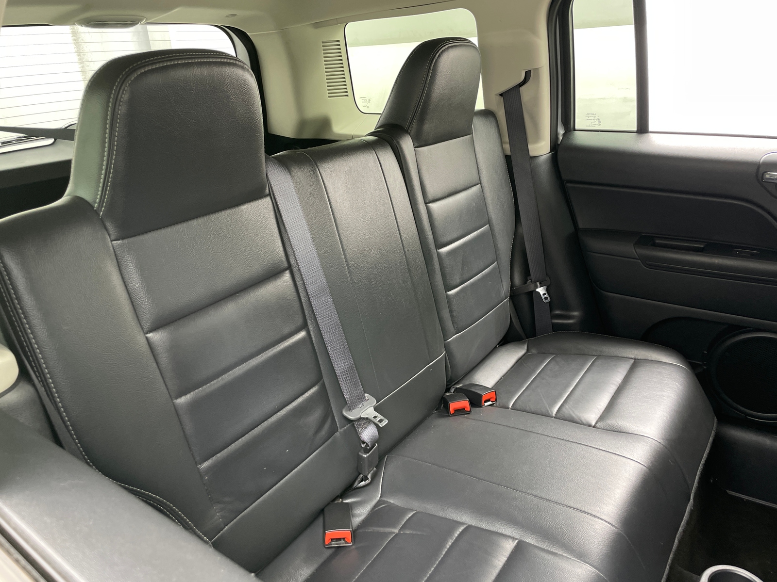 Thumbnail: 2015 Jeep Patriot - 5