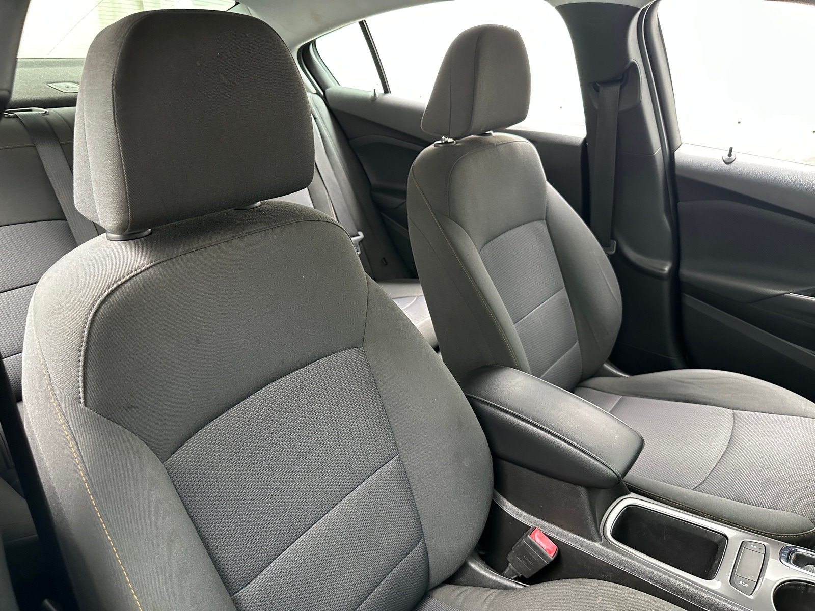 Thumbnail: 2019 Chevrolet Cruze - 2