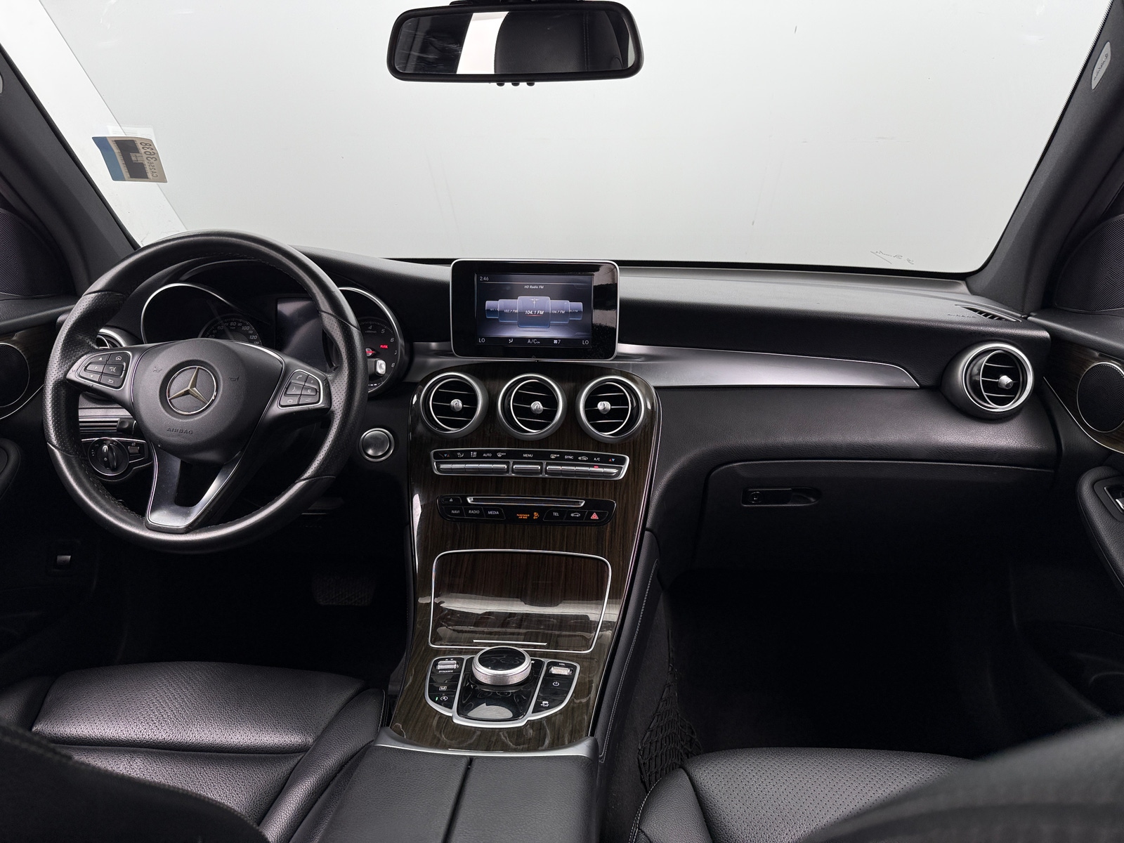 Thumbnail: 2018 Mercedes-Benz GLC - 2