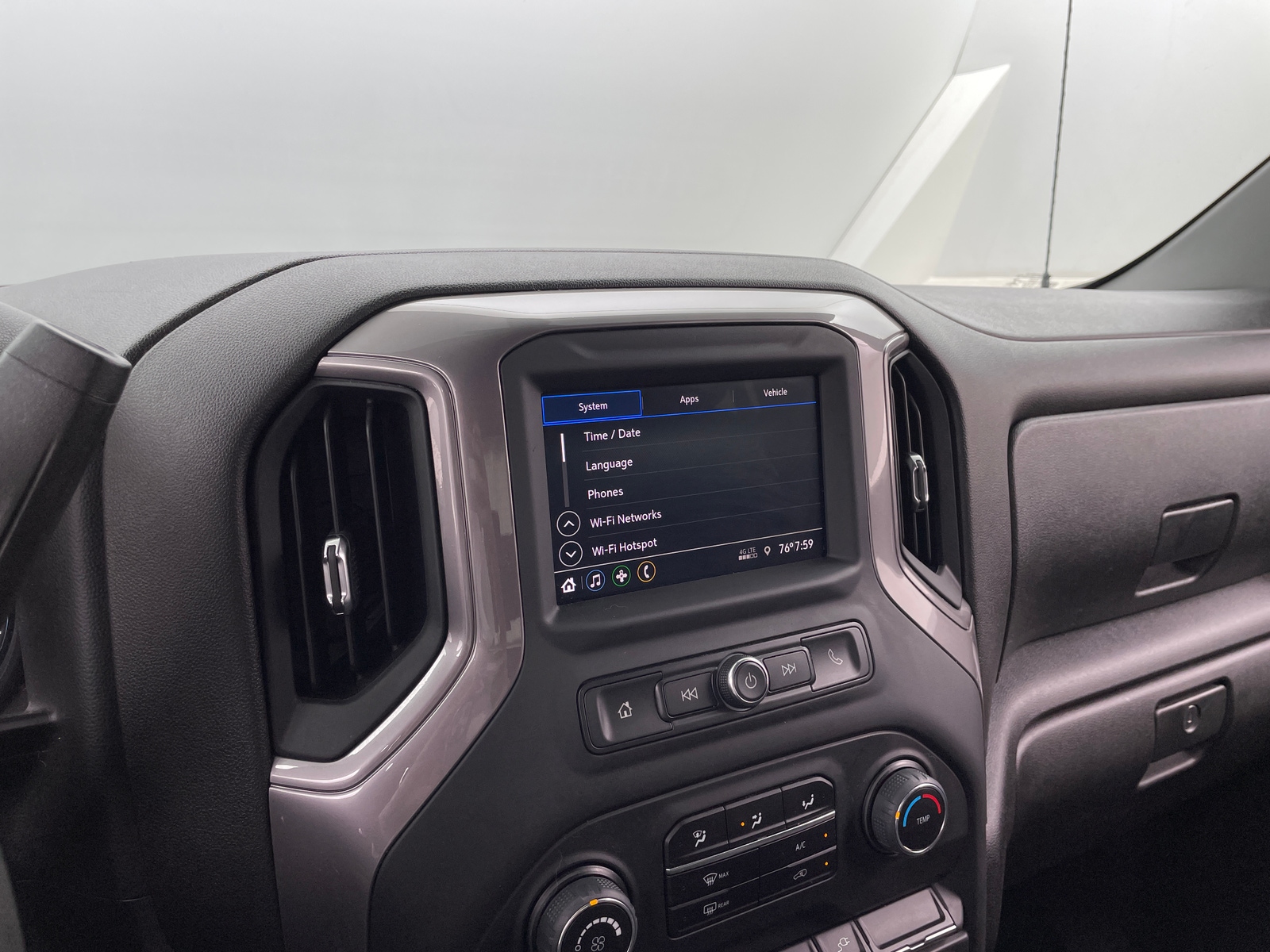 Thumbnail: 2021 Chevrolet Silverado 1500 - 4