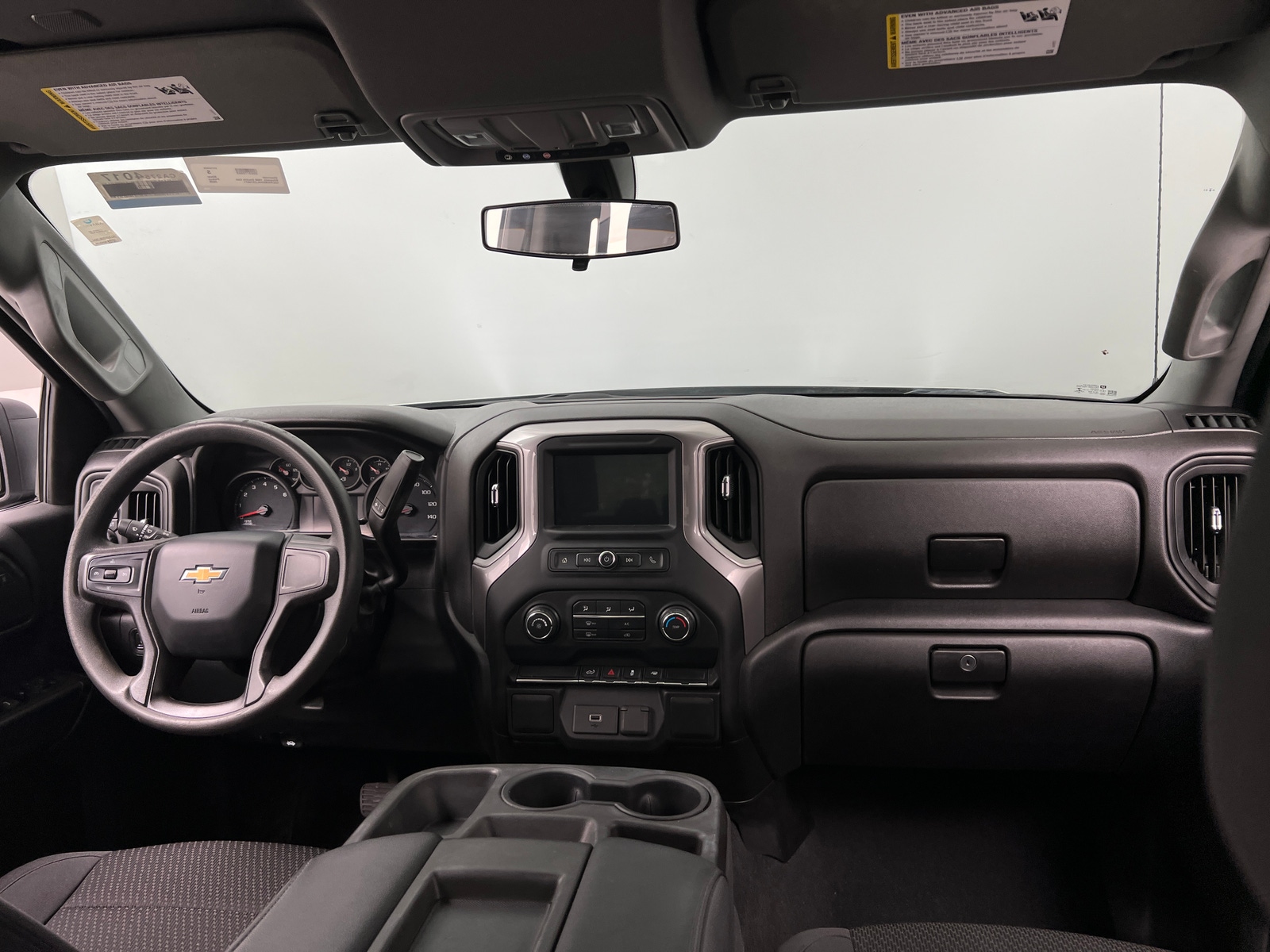 Thumbnail: 2020 Chevrolet Silverado 1500 - 3