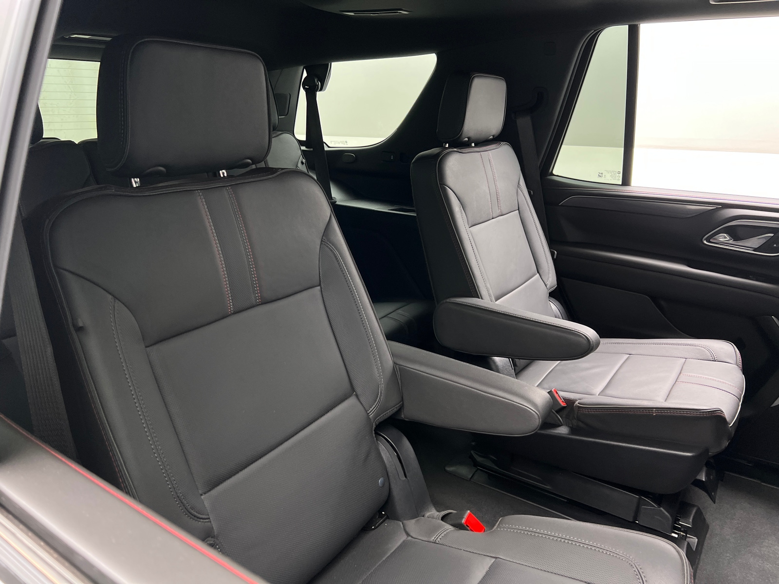 Thumbnail: 2024 Chevrolet Tahoe - 5