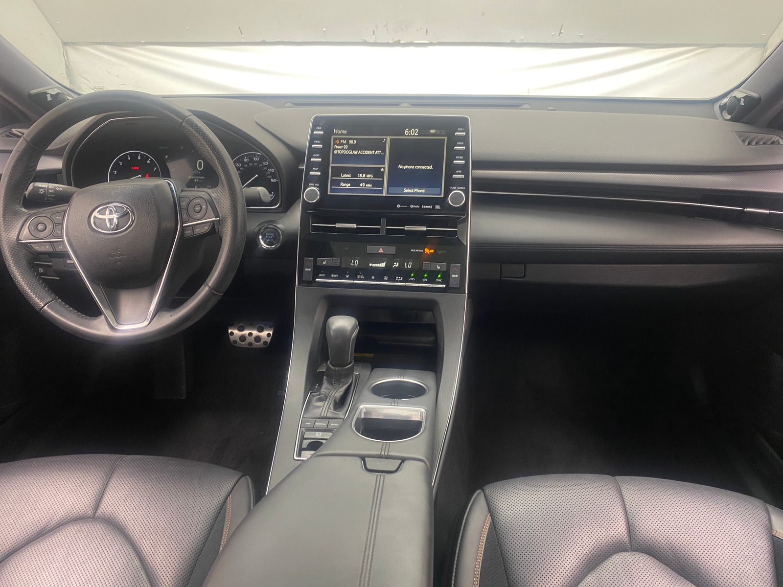 Thumbnail: 2019 Toyota Avalon - 3