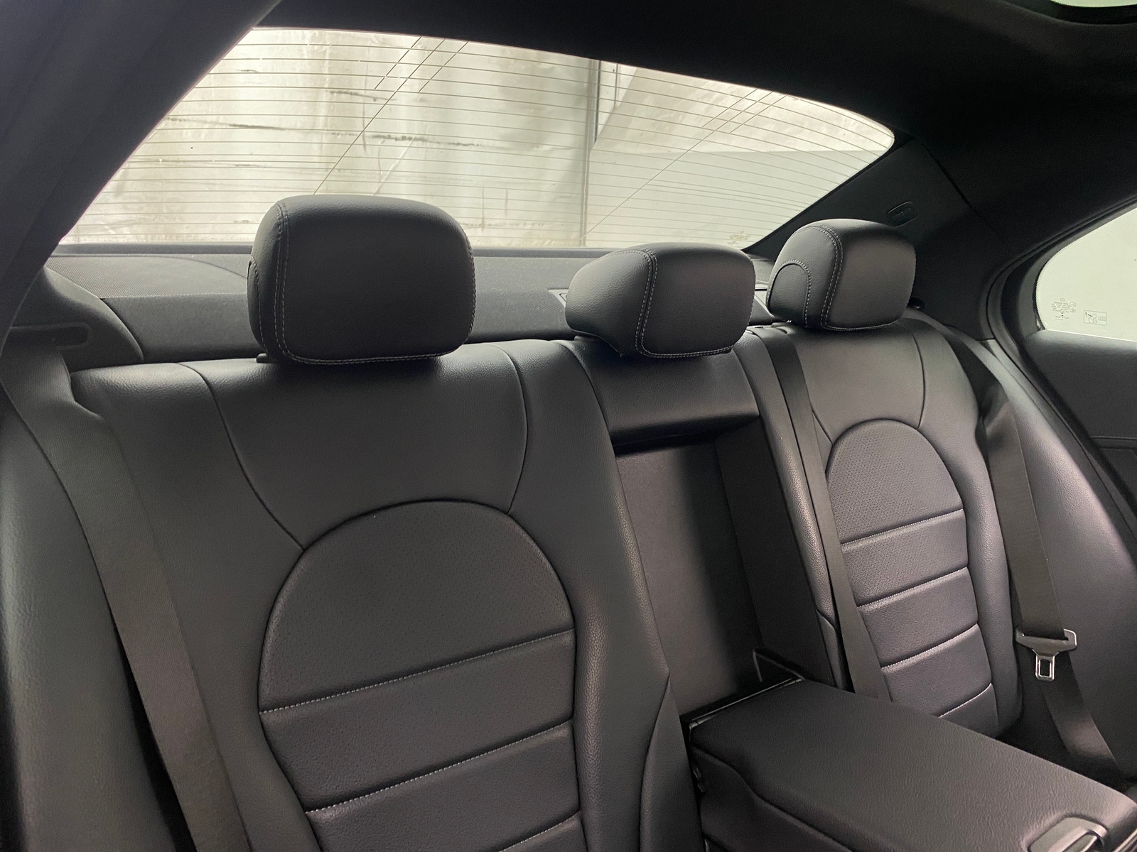 Thumbnail: 2016 Mercedes-Benz C-Class - 5