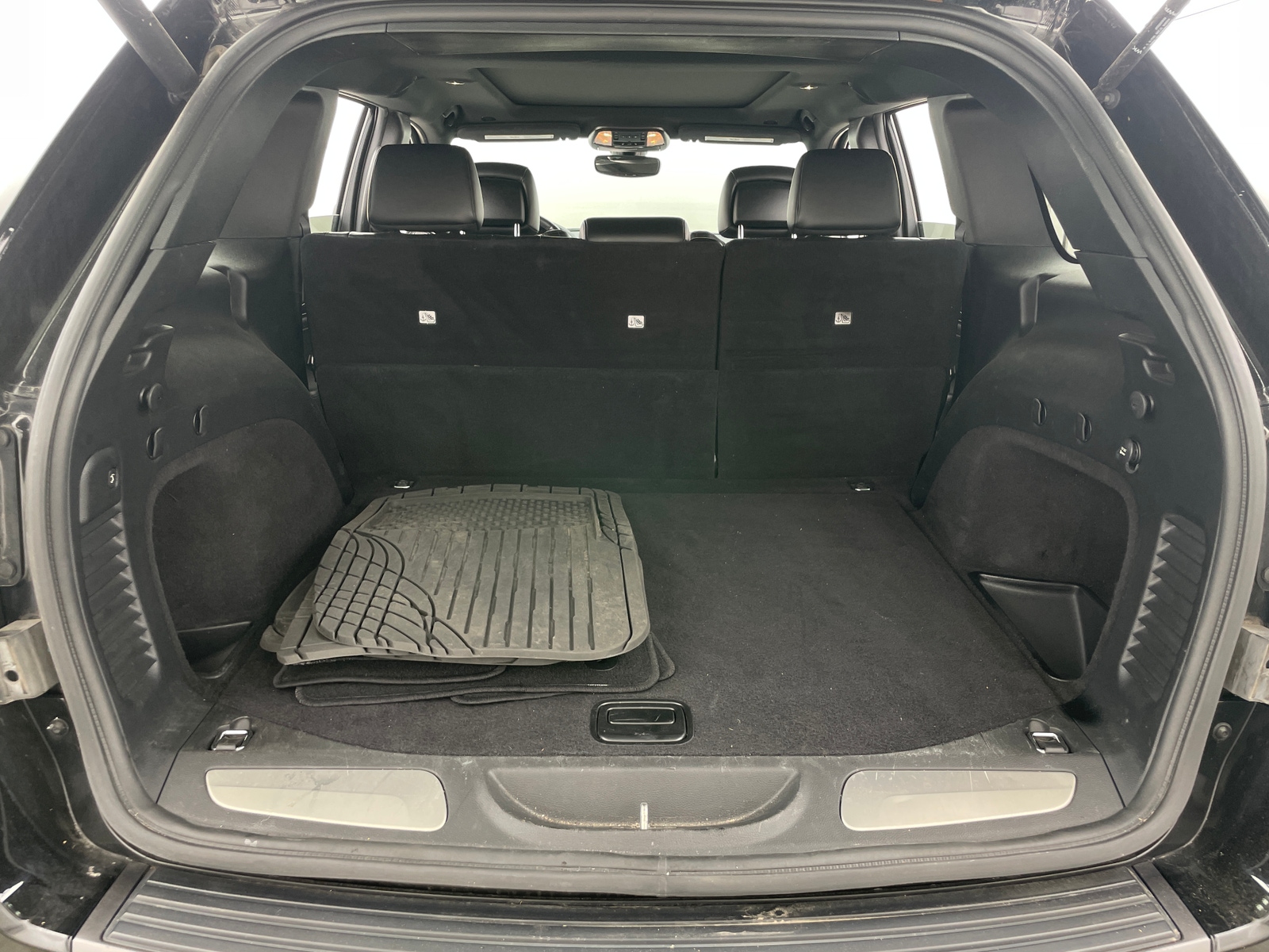 Thumbnail: 2019 Jeep Grand Cherokee - 6