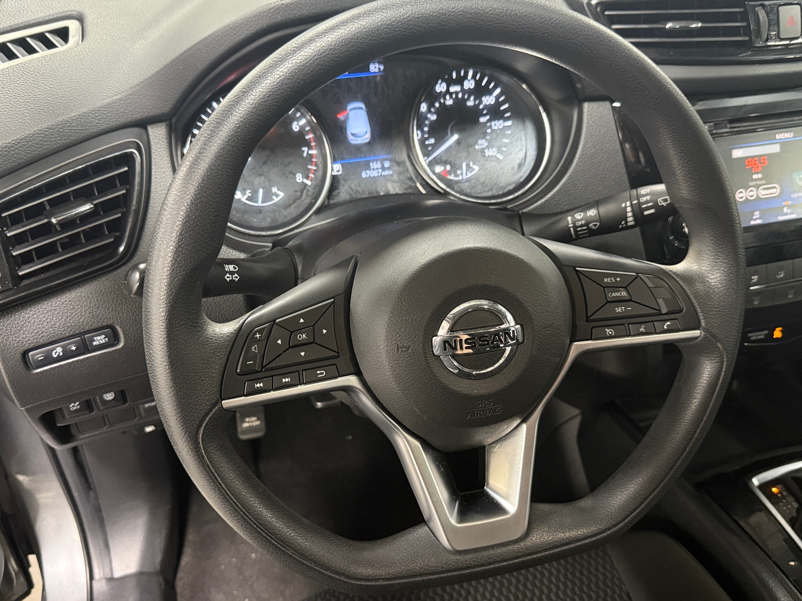 Thumbnail: 2022 Nissan Rogue Sport - 5