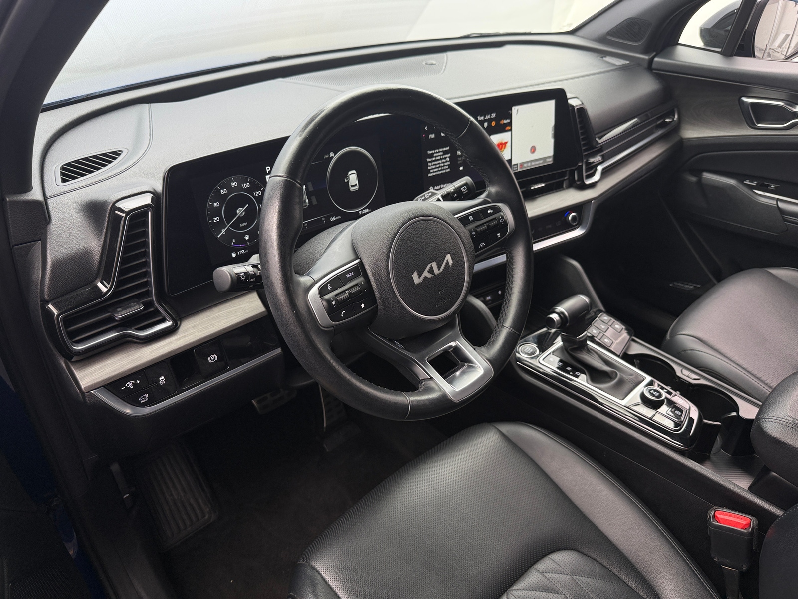 Thumbnail: 2023 Kia Sportage - 3