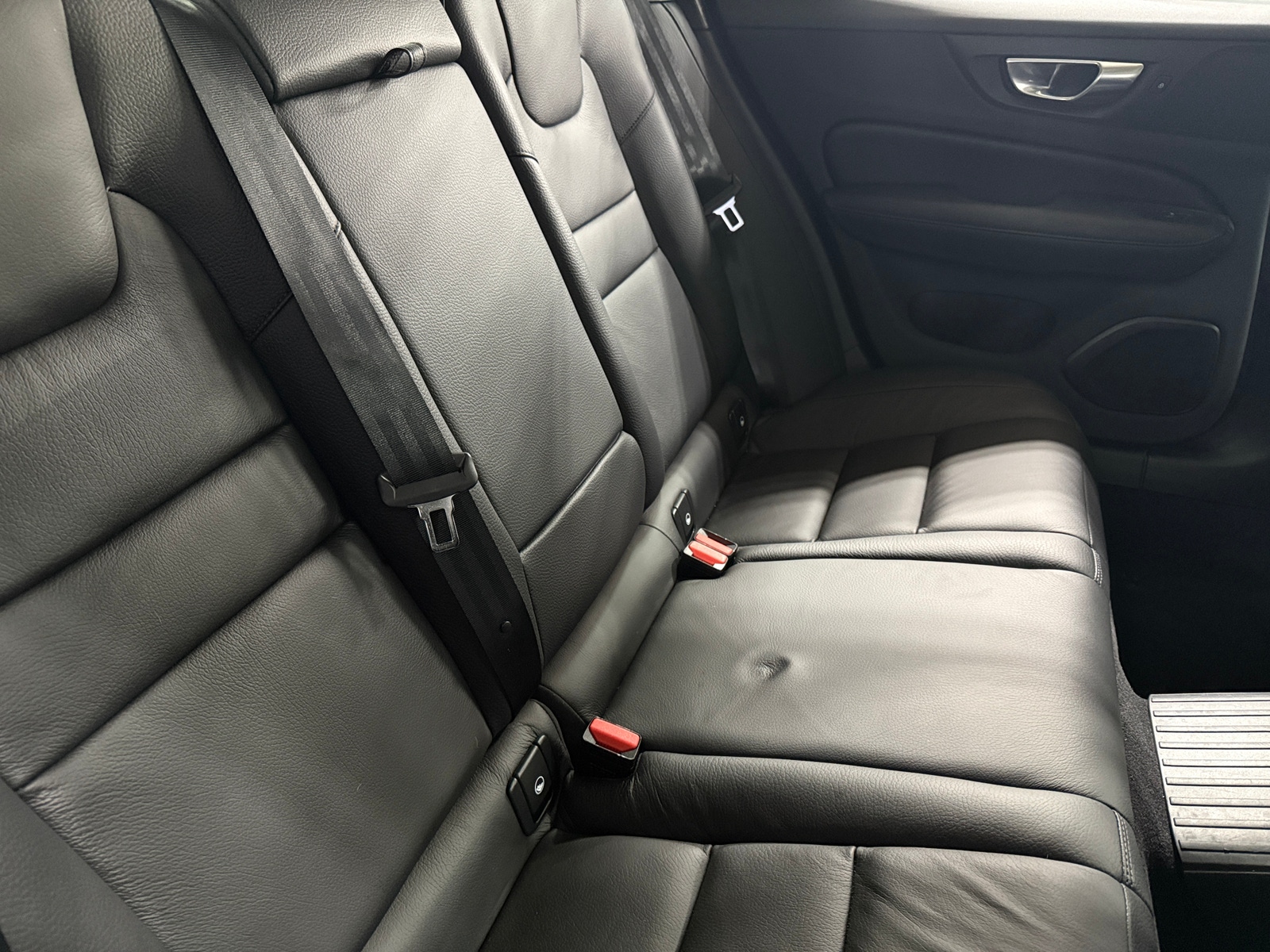 Thumbnail: 2023 Volvo S60 - 5