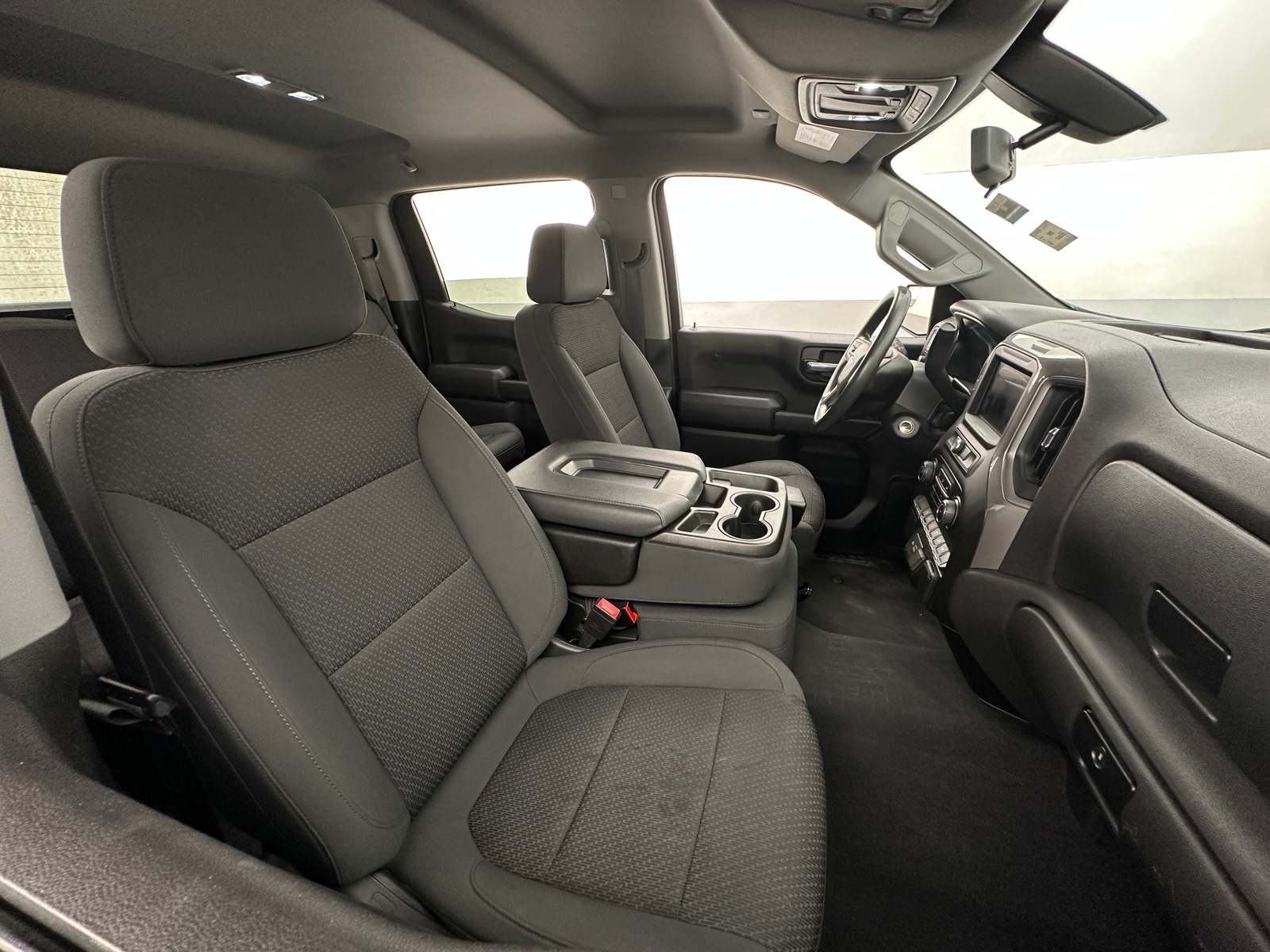 Thumbnail: 2021 Chevrolet Silverado 1500 - 2