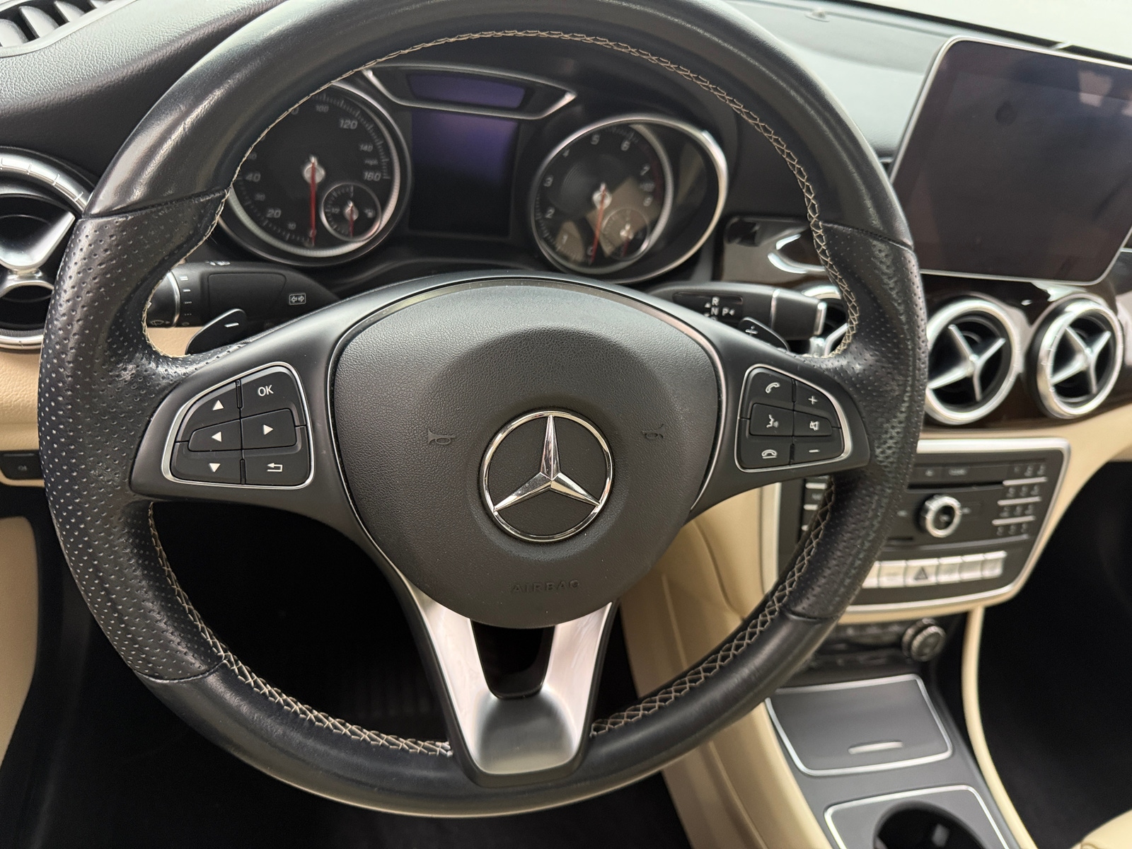 Thumbnail: 2019 Mercedes-Benz CLA - 3