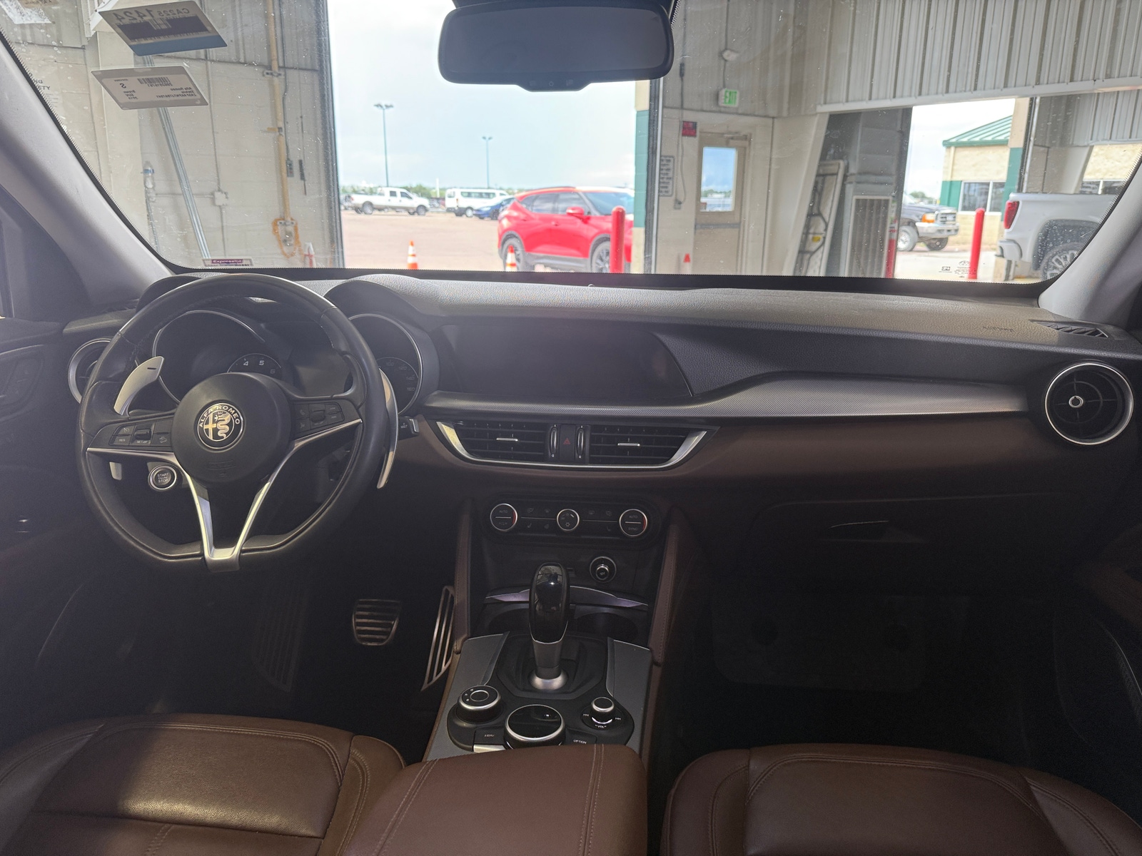 Thumbnail: 2018 Alfa Romeo Stelvio - 2