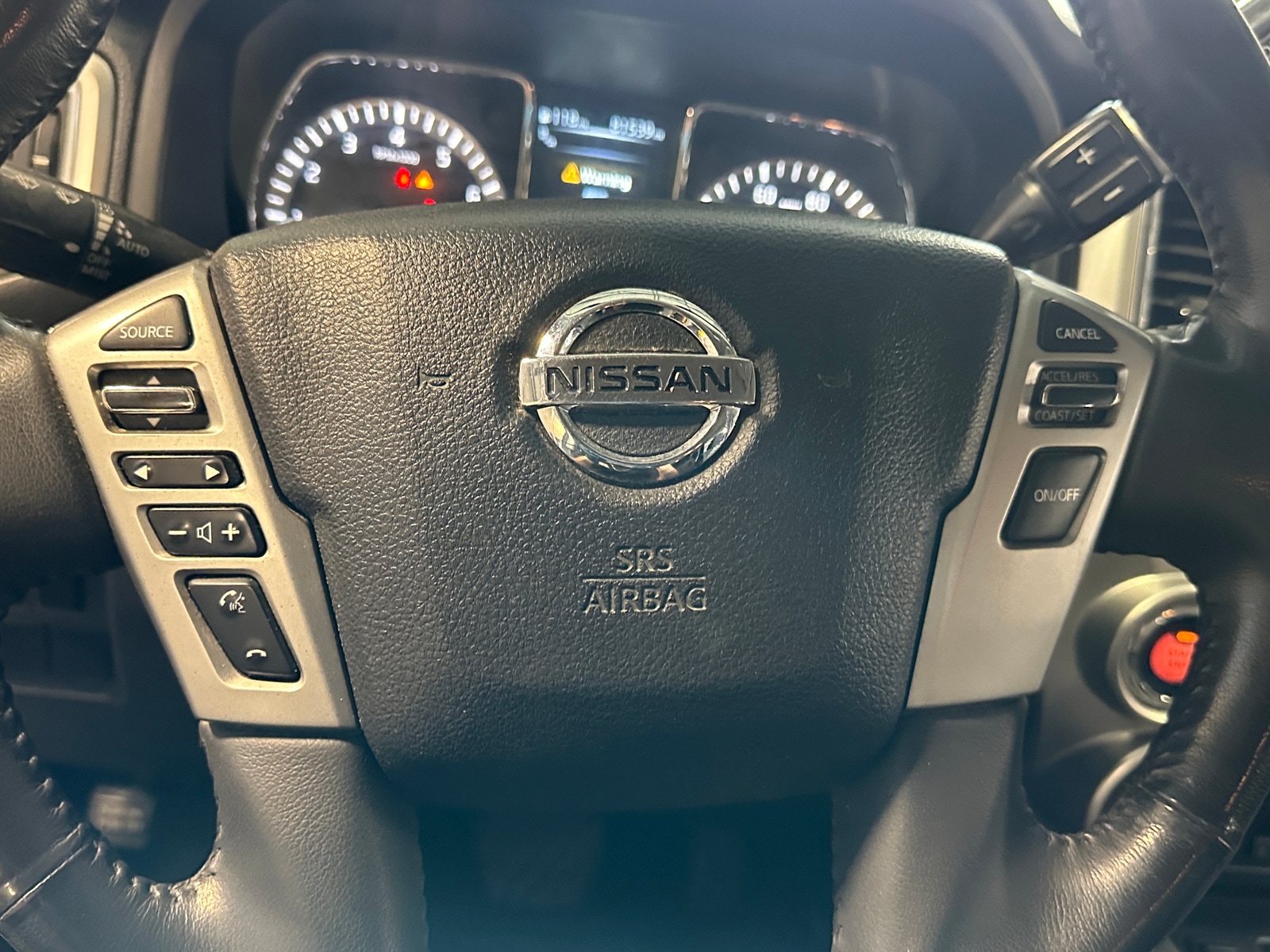 Thumbnail: 2017 Nissan Titan - 5
