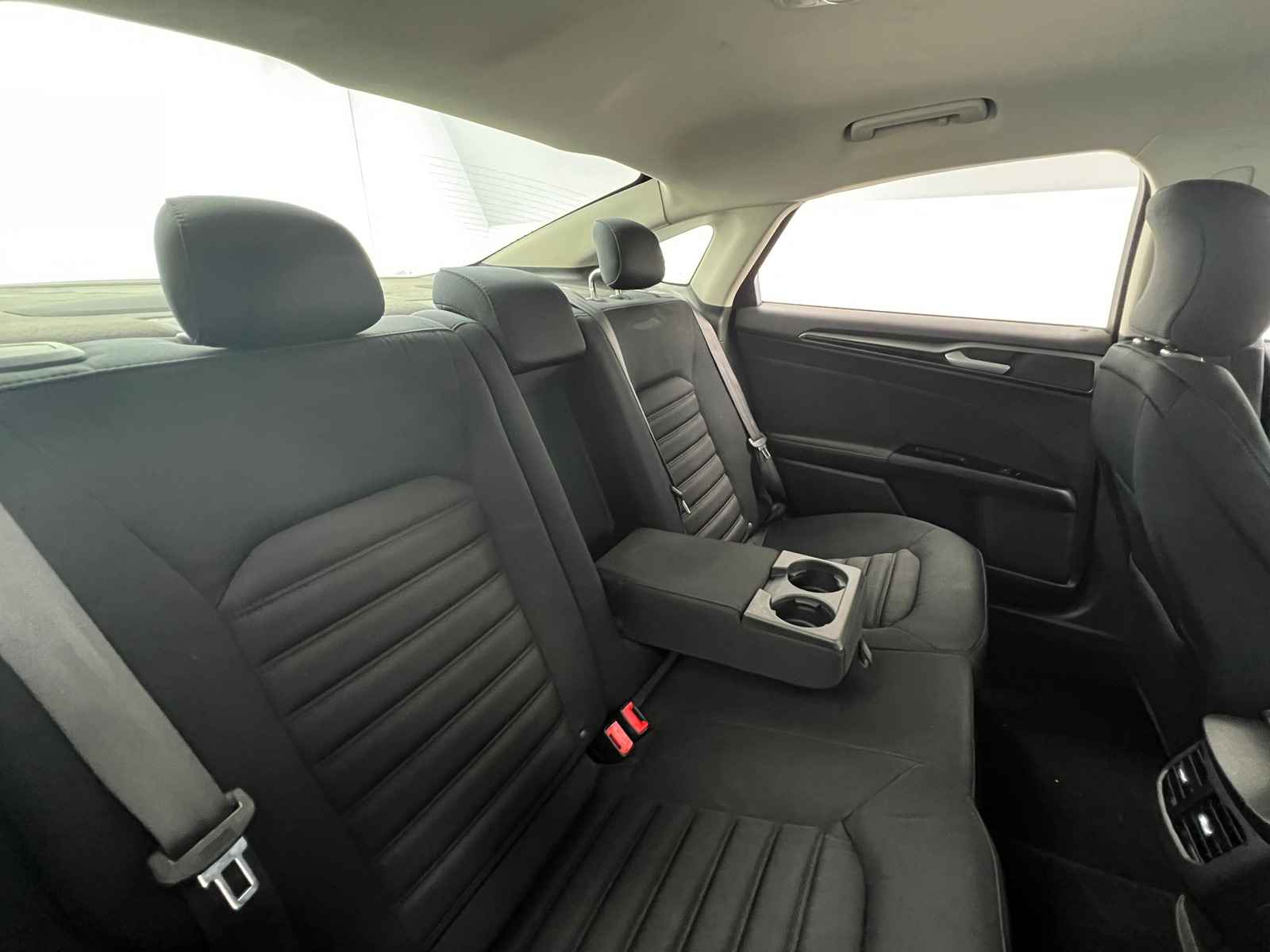 Thumbnail: 2016 Ford Fusion - 6