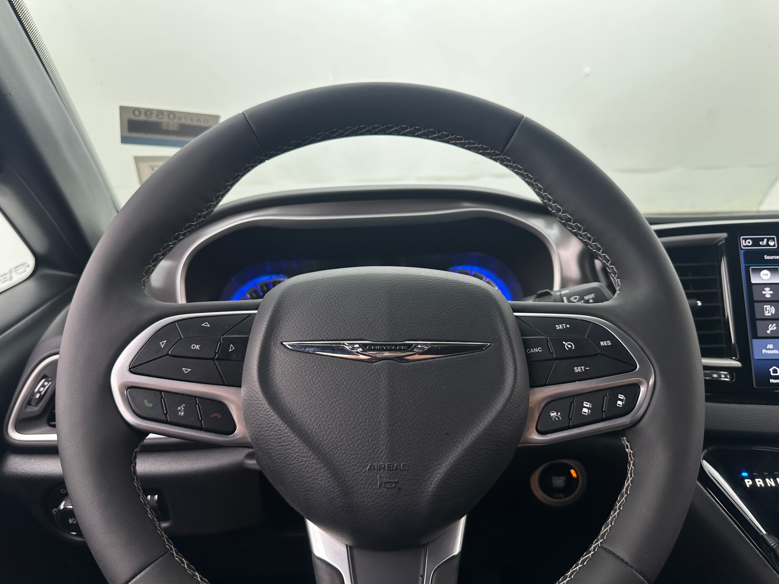 Thumbnail: 2025 Chrysler Pacifica - 4
