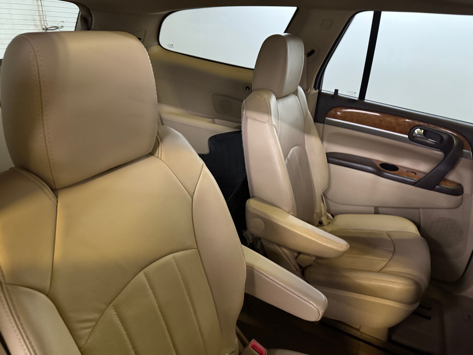Thumbnail: 2012 Buick Enclave - 6