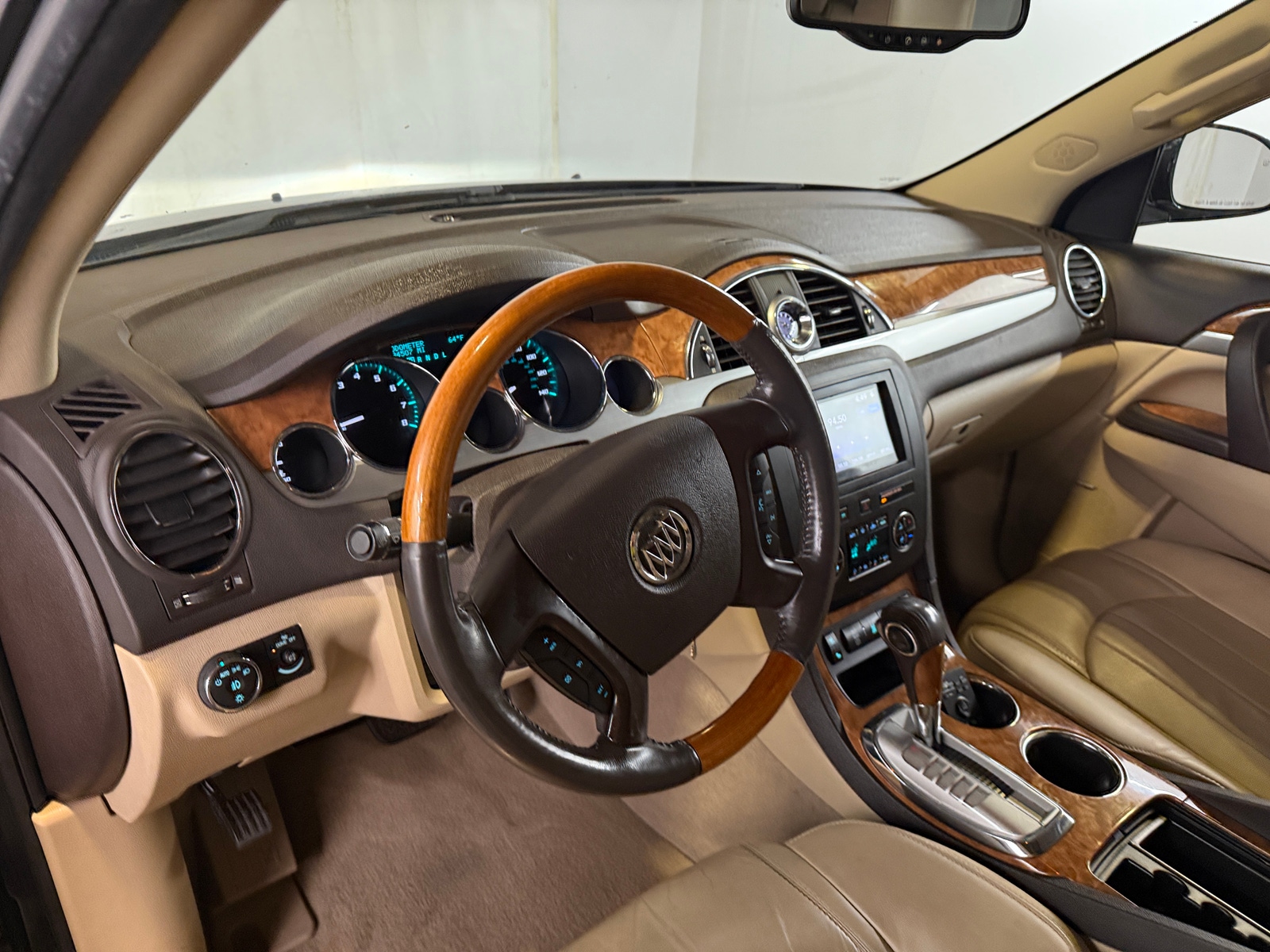 Thumbnail: 2012 Buick Enclave - 3