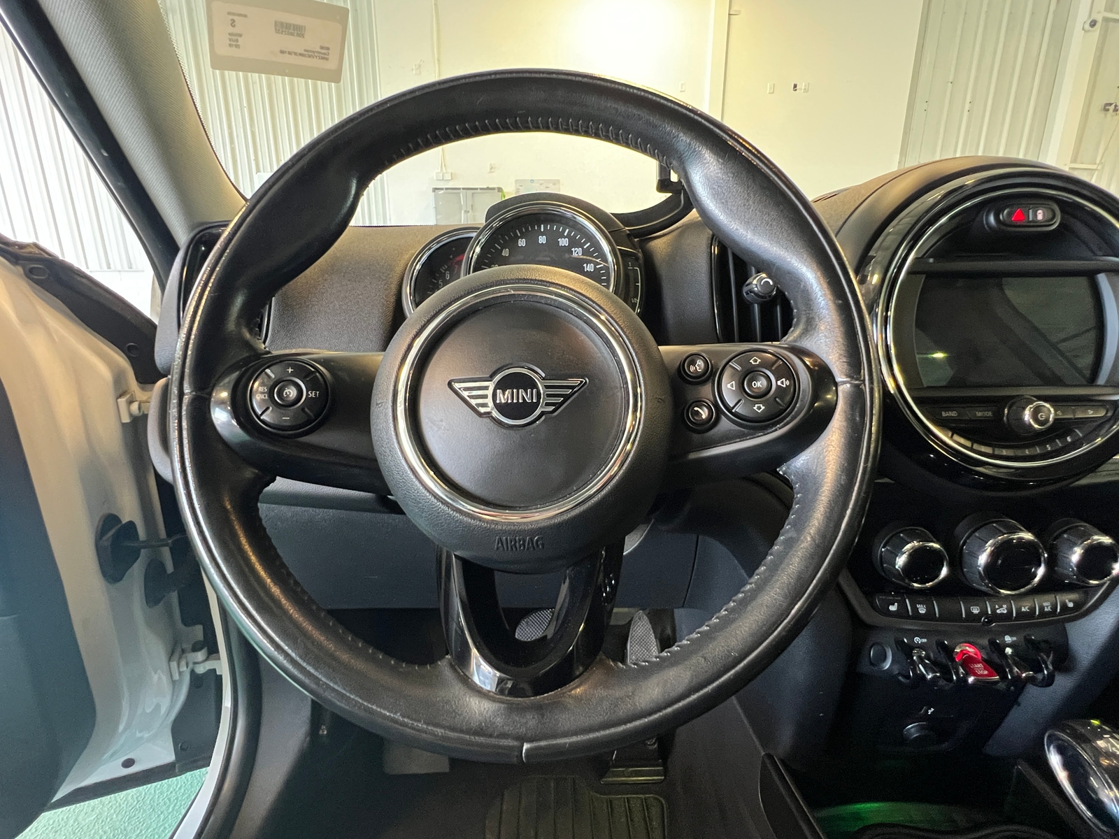 Thumbnail: 2019 MINI Cooper Countryman - 4