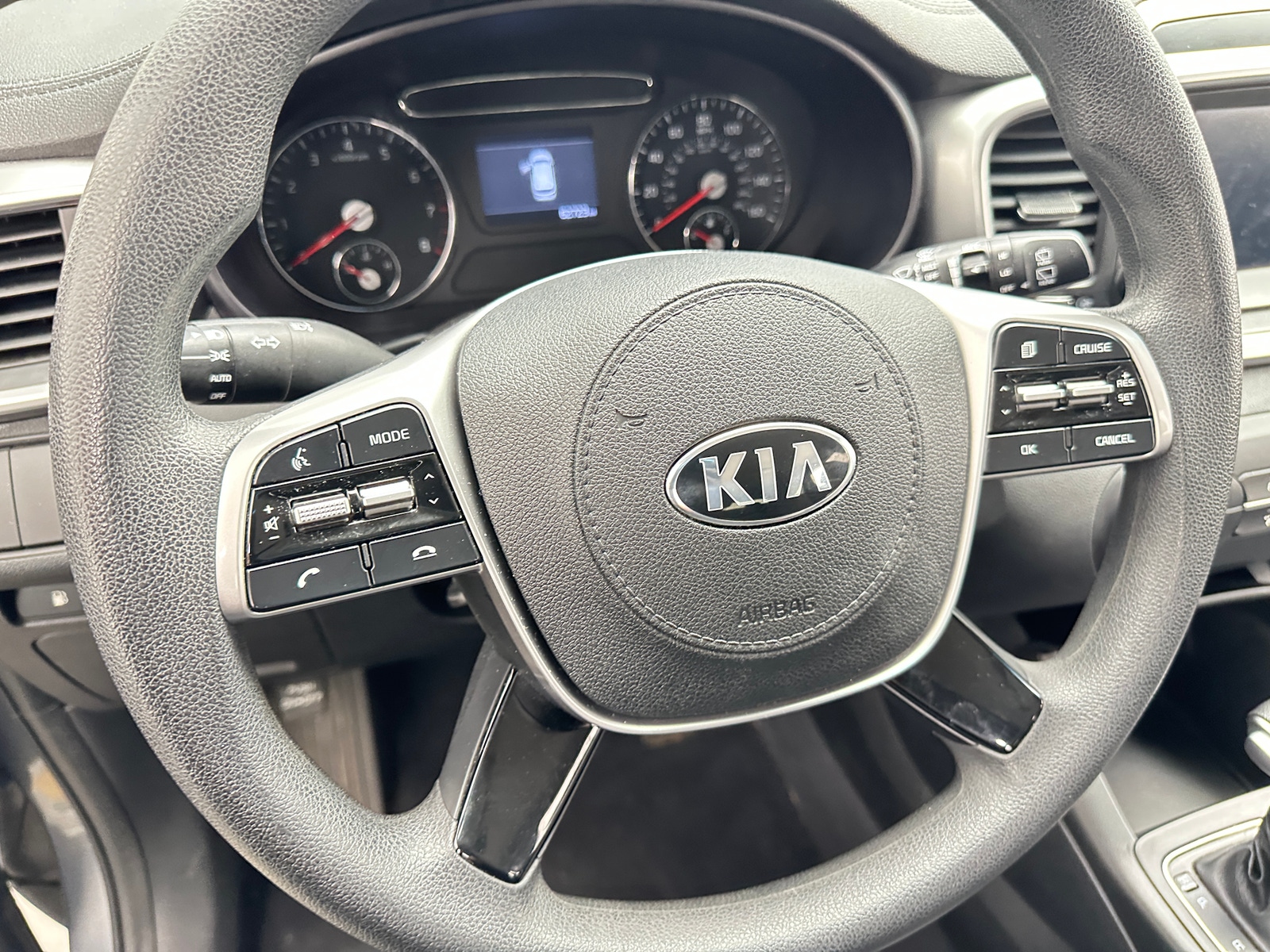 Thumbnail: 2020 Kia Sorento - 5