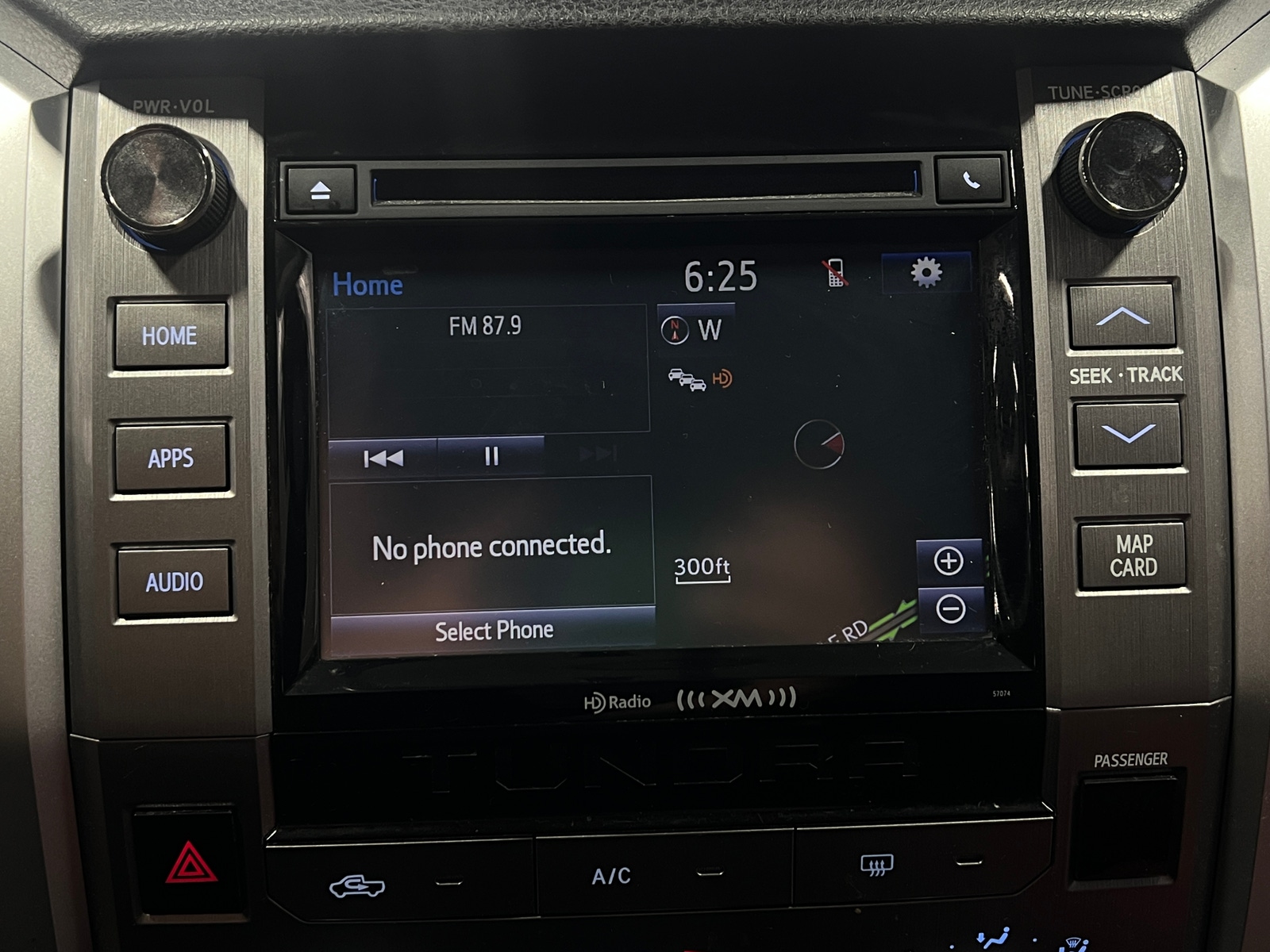 Thumbnail: 2015 Toyota Tundra - 4
