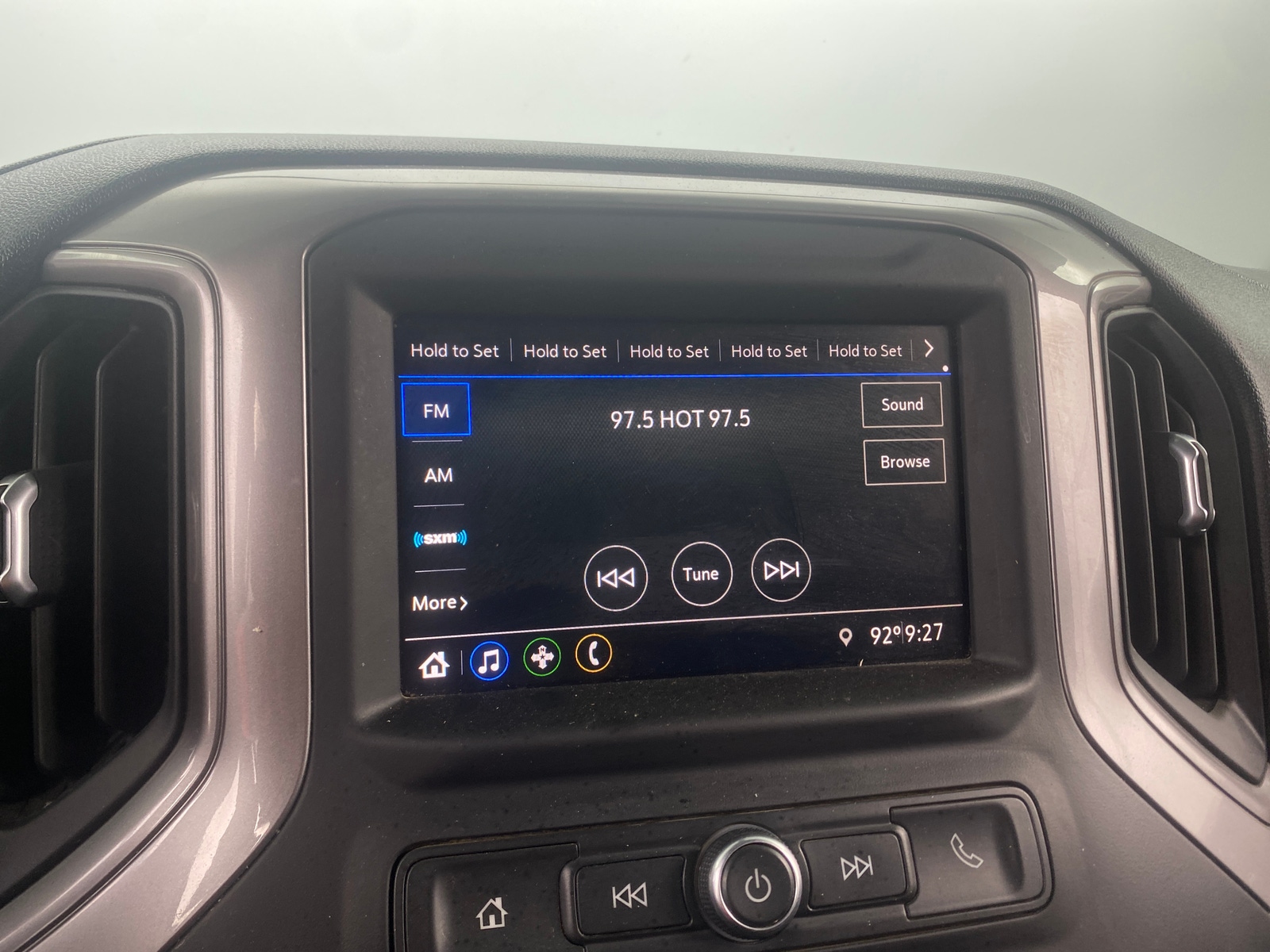 Thumbnail: 2021 Chevrolet Silverado 1500 - 4