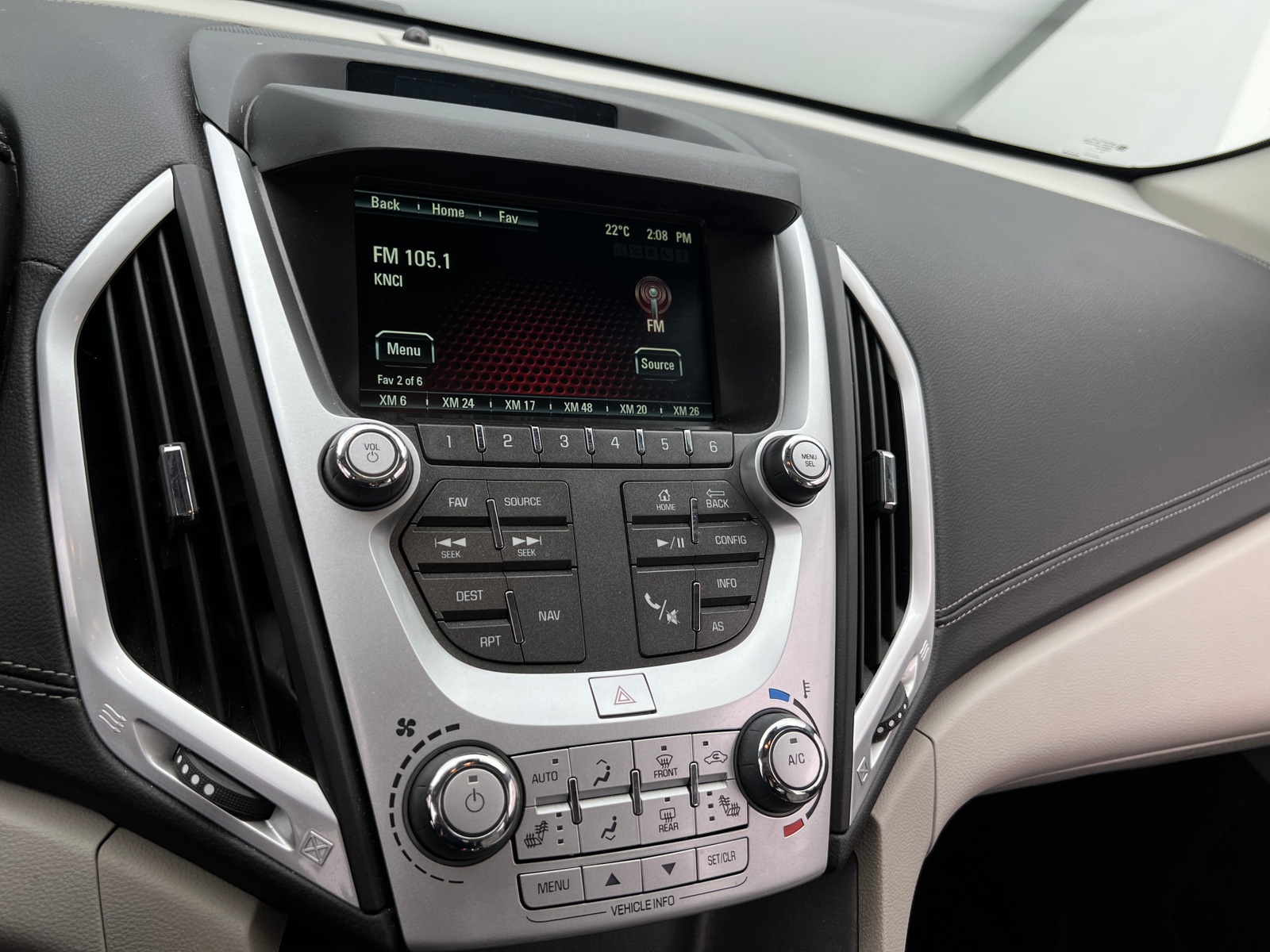 Thumbnail: 2017 GMC Terrain - 3