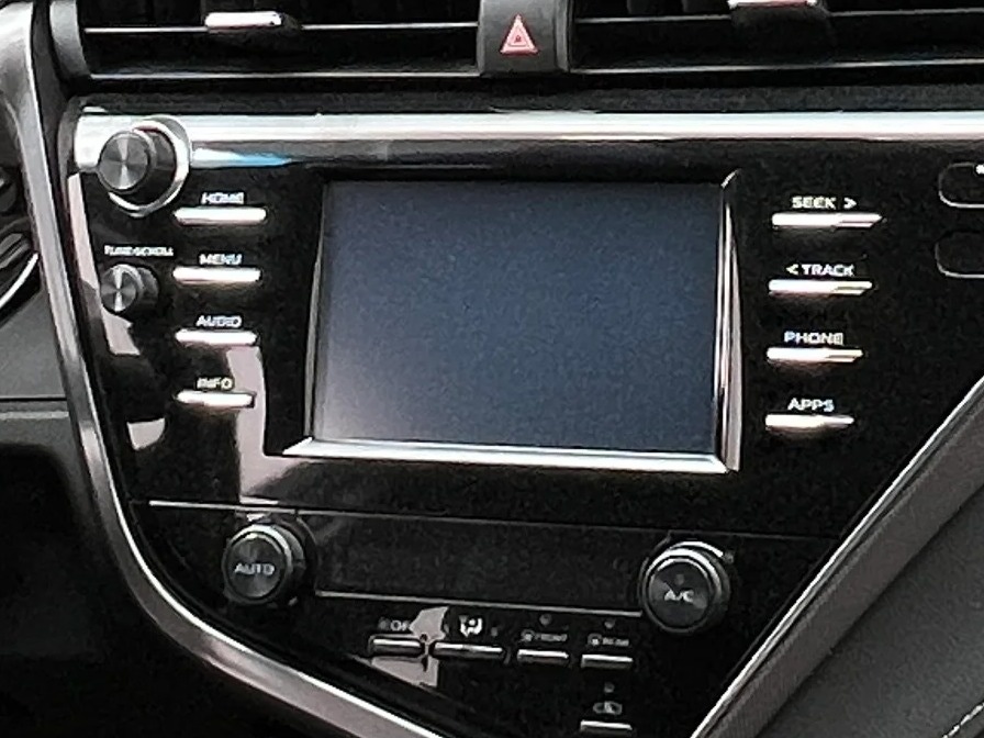 Thumbnail: 2018 Toyota Camry - 3