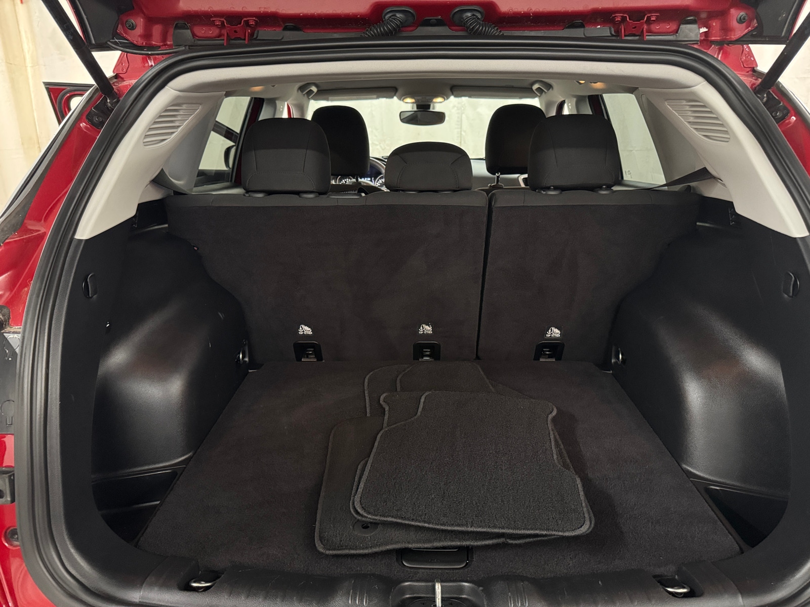 Thumbnail: 2018 Jeep Compass - 7
