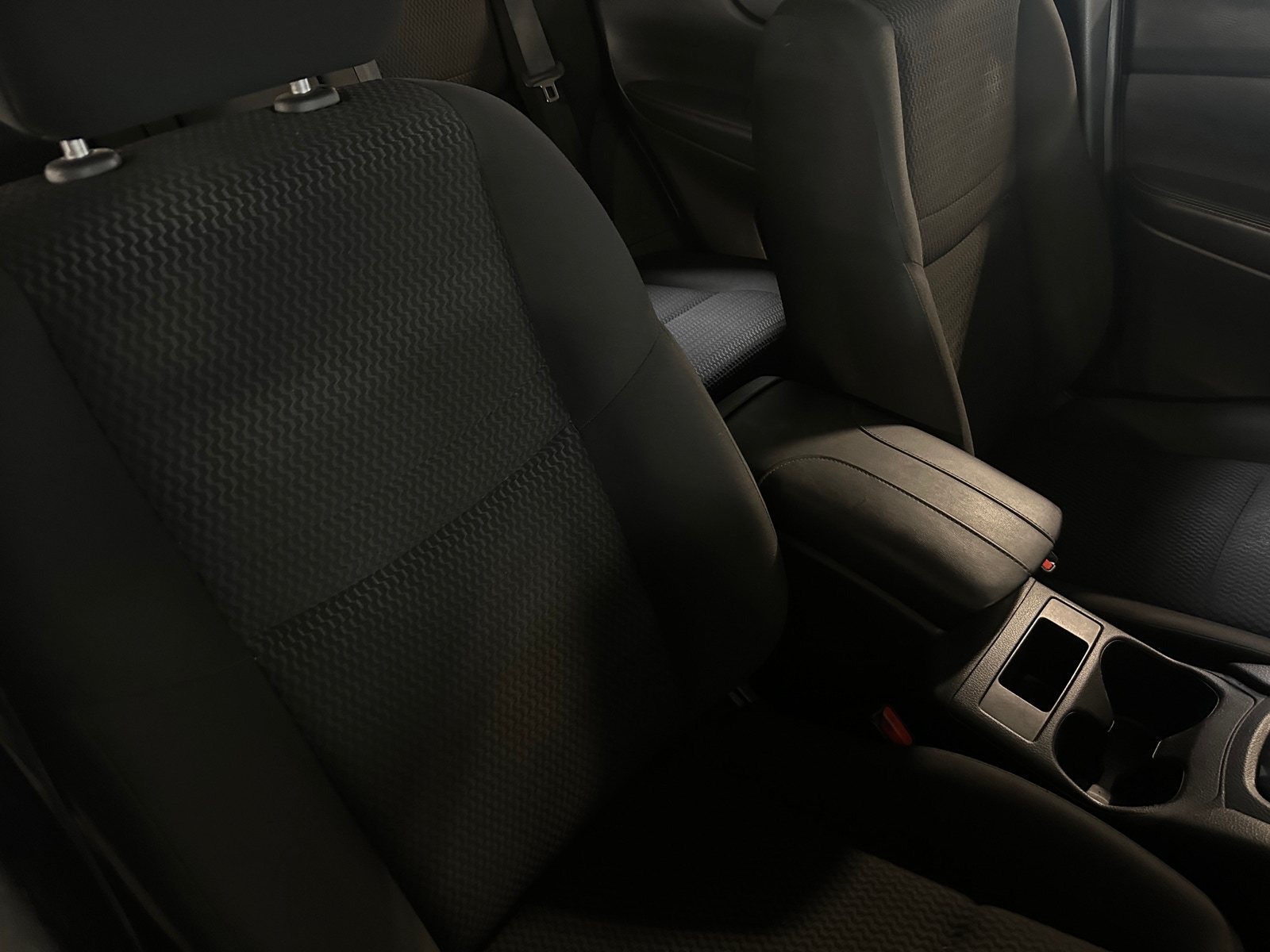 Thumbnail: 2018 Nissan Rogue Sport - 2