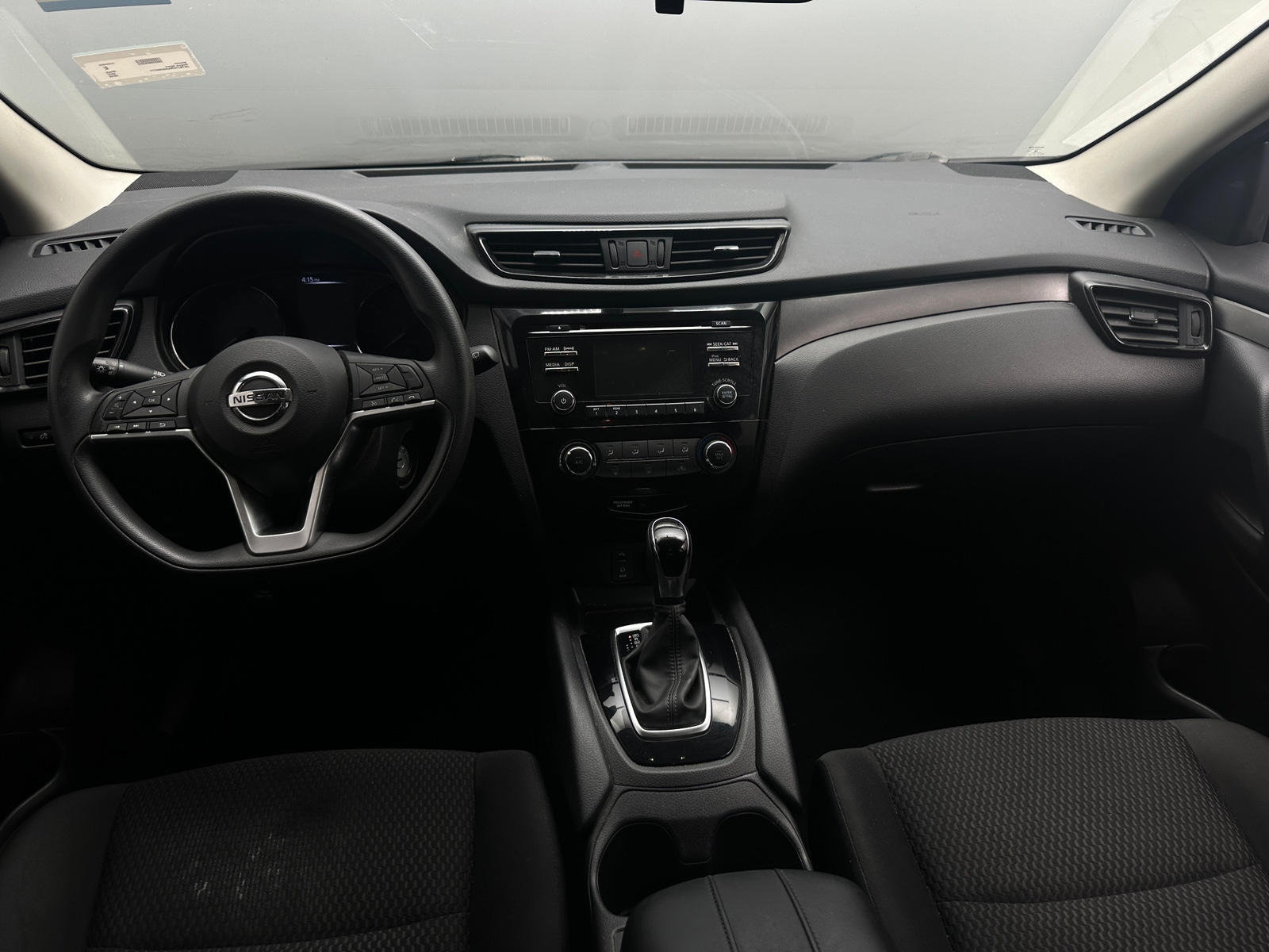 Thumbnail: 2018 Nissan Rogue Sport - 3