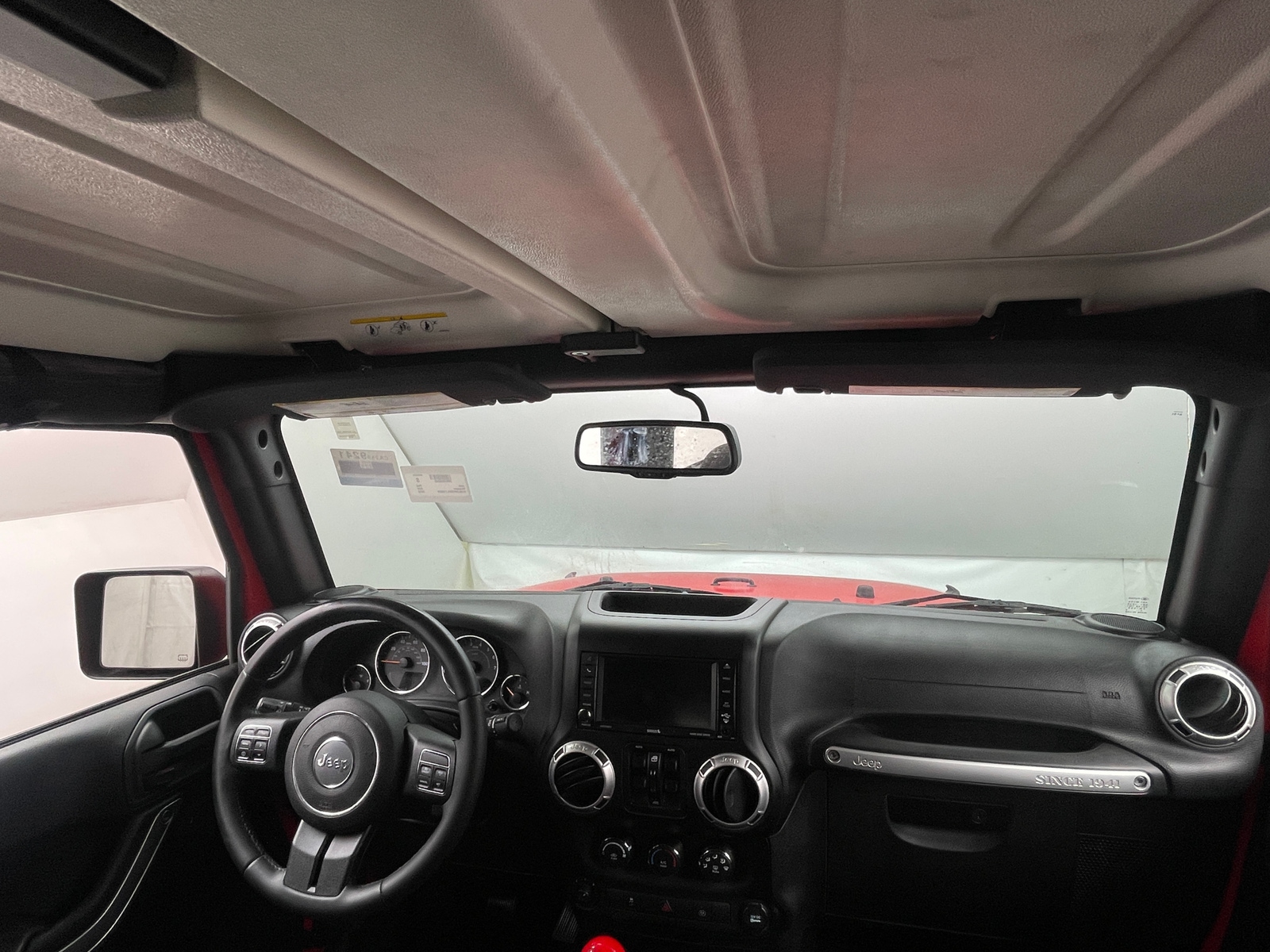 Thumbnail: 2015 Jeep Wrangler - 3