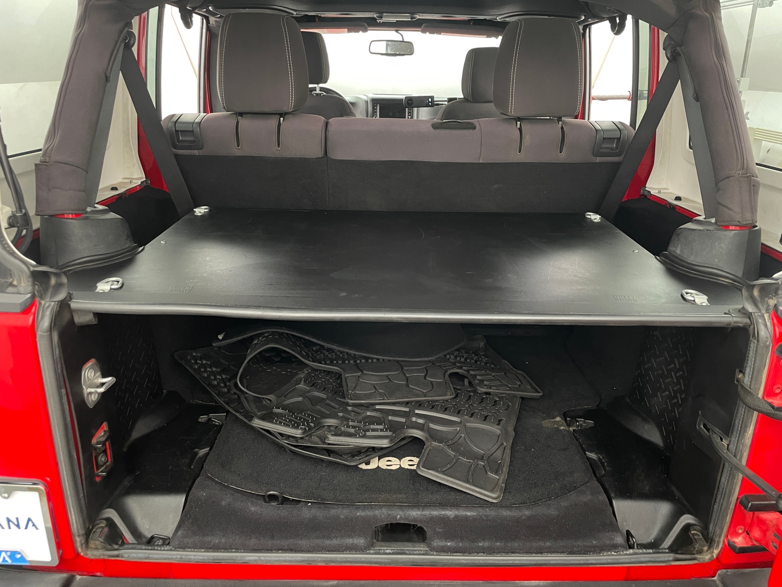 Thumbnail: 2015 Jeep Wrangler - 7