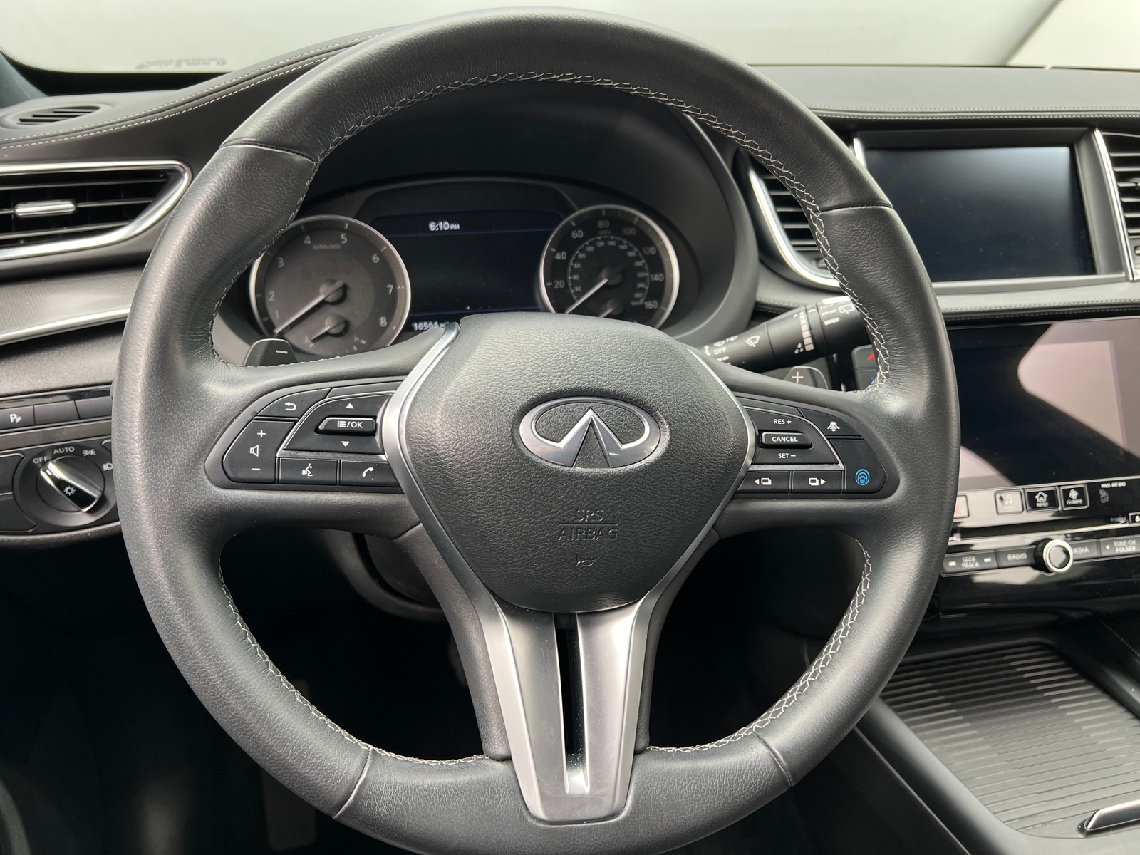 Thumbnail: 2022 INFINITI QX50 - 4