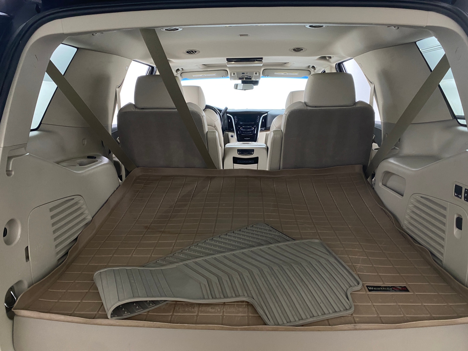 Thumbnail: 2019 Cadillac Escalade - 6