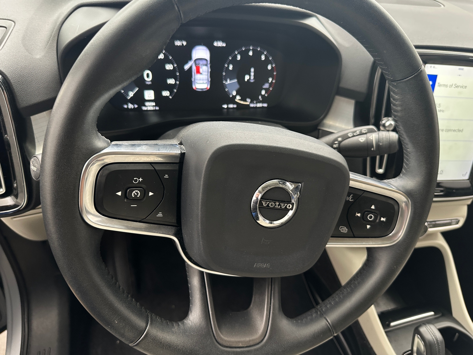 Thumbnail: 2020 Volvo XC40 - 5