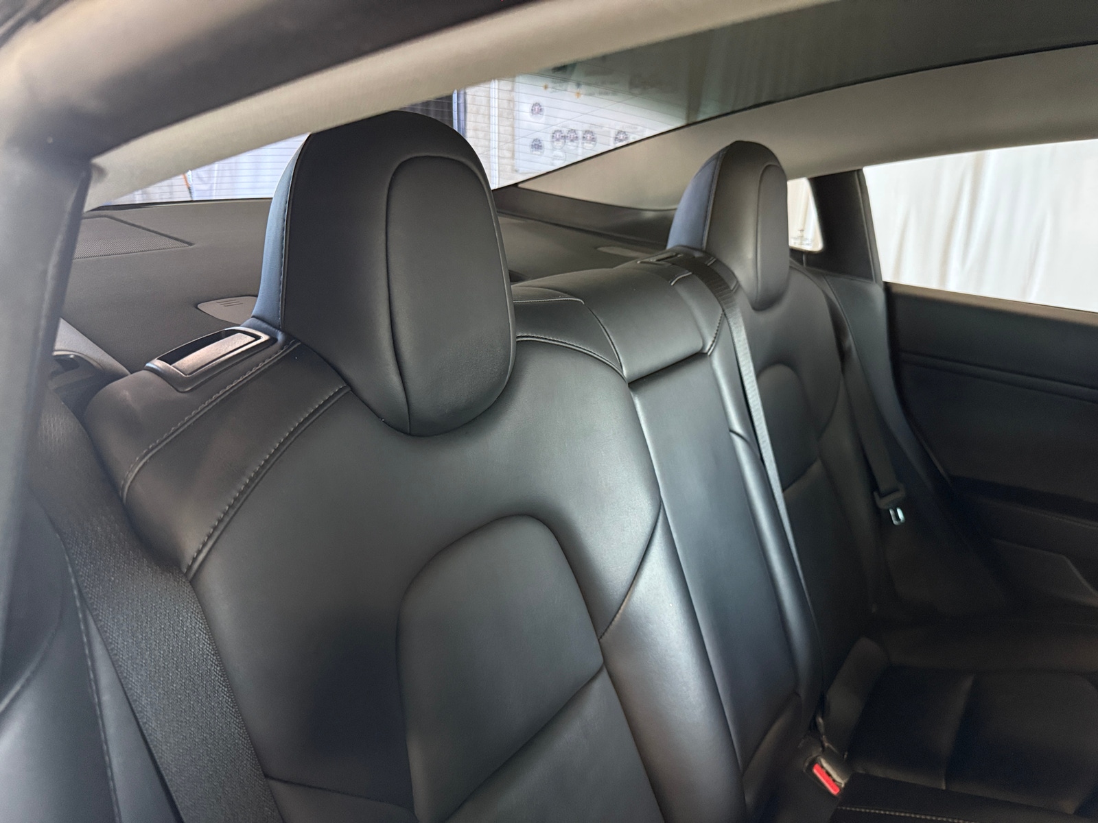 Thumbnail: 2022 Tesla Model 3 - 4