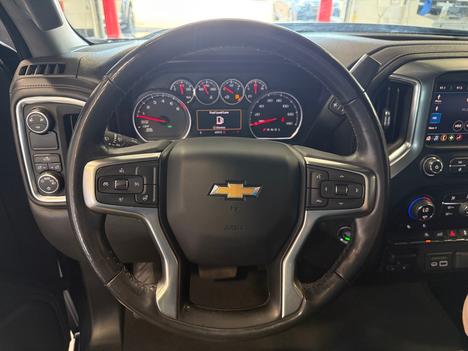 Thumbnail: 2019 Chevrolet Silverado 1500 - 5